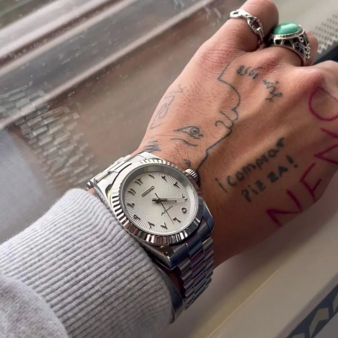 Seiko NH35 automatic silver Rolex-style watch with white dial