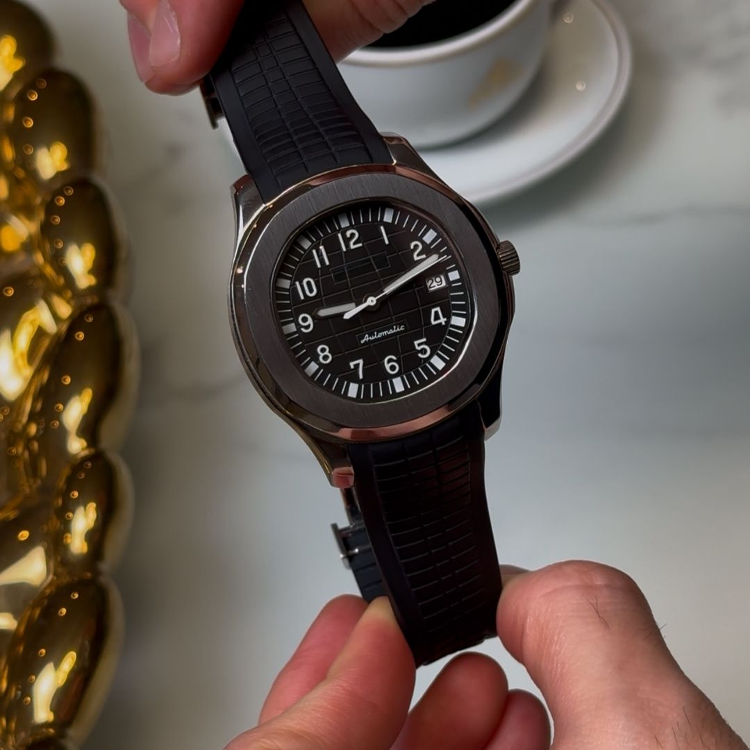 Seikonaut | Black