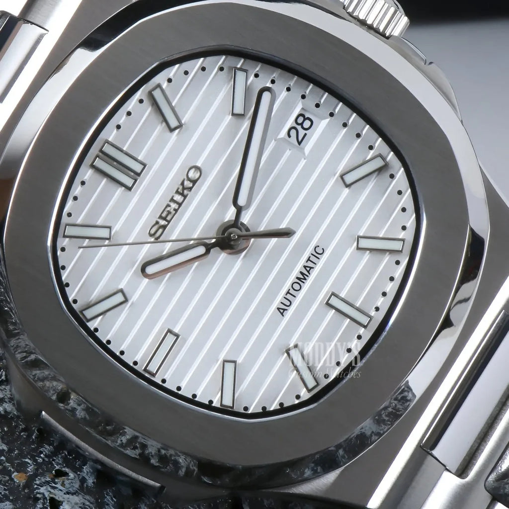 Nautiko | White