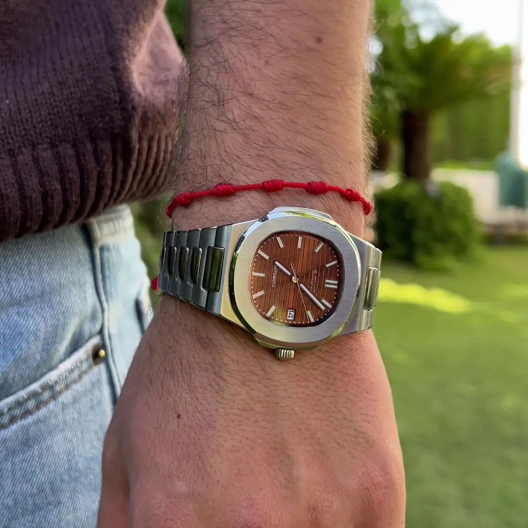 Stainless steel Seiko mod Nautilus with NH35 automatic movement, brown sunburst dial