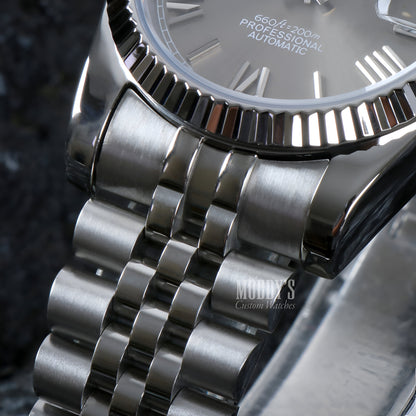 Seikojust | Roman Champagne