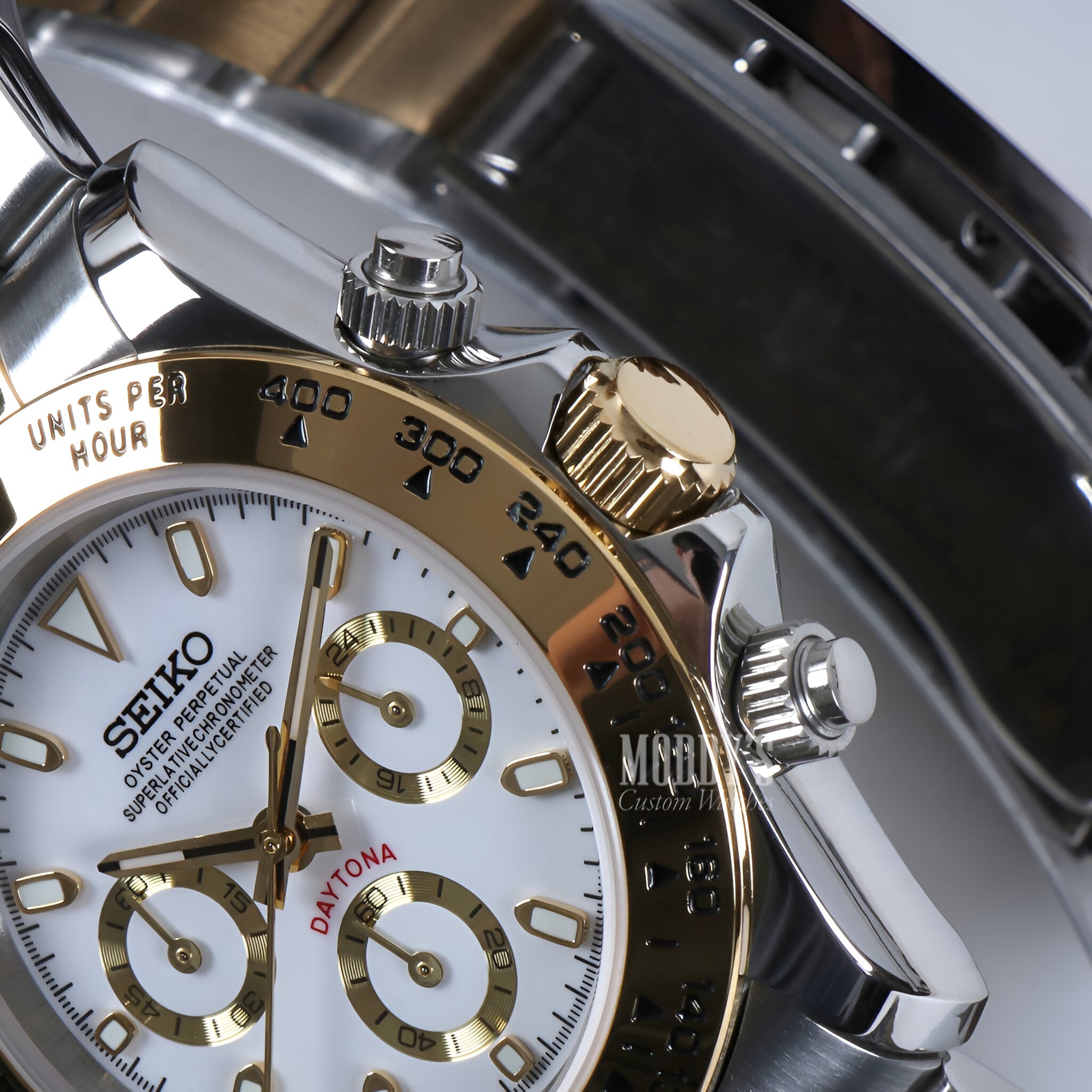 Seitona | Silver - Gold (White)