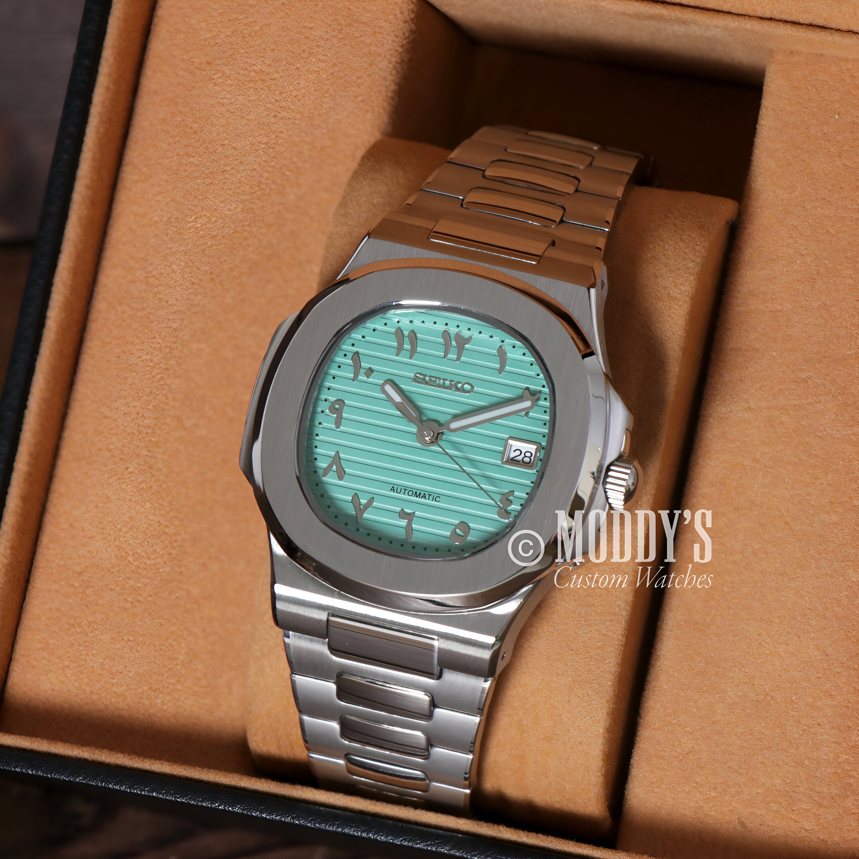 Nautiko | Arabic Tiffany Blue