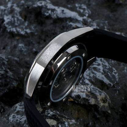 Seiko mod Aquanaut with Seiko NH35 automatic, black strap, silver case