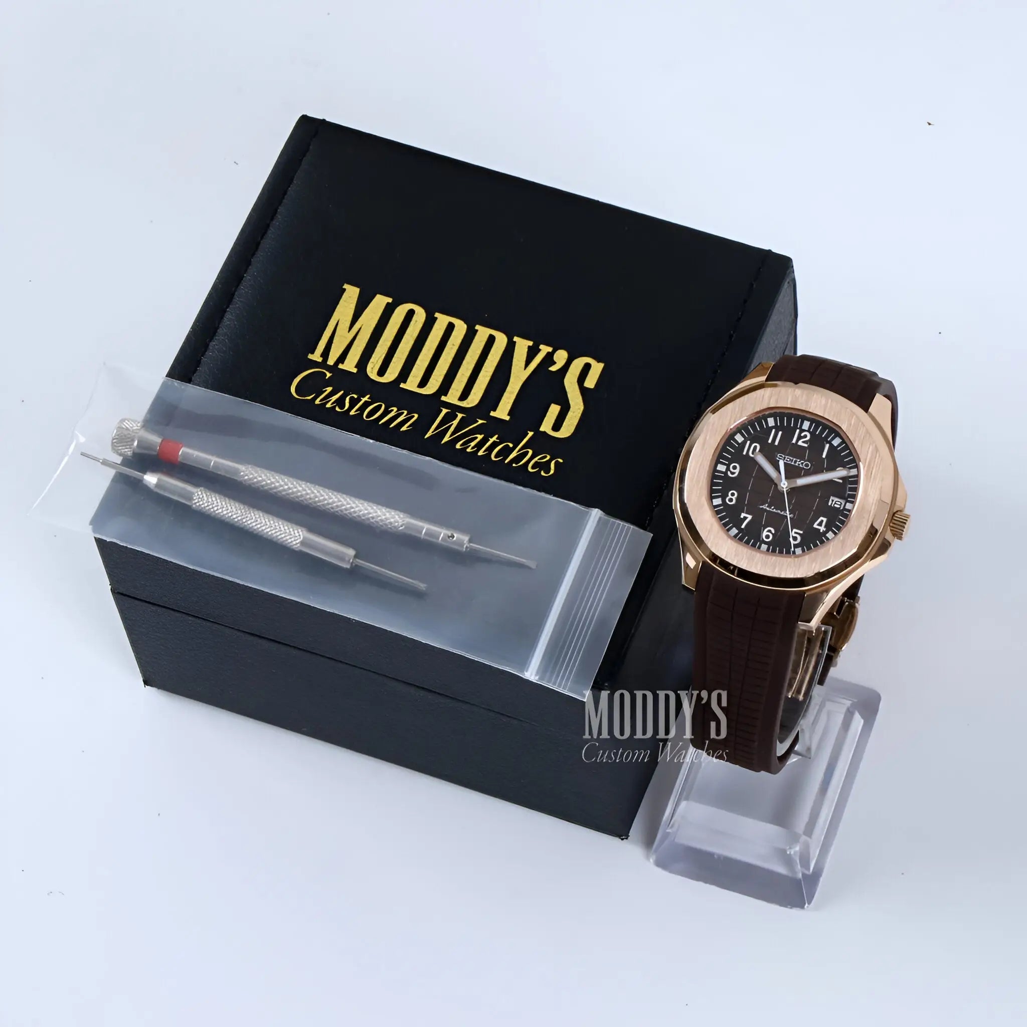 Seiko Mod Aquanaut brown rose gold watch with Seiko NH35 automatic movement