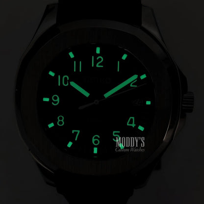 Seikonaut Green luminous watch with Seiko NH35 automatic mod and sapphire glass