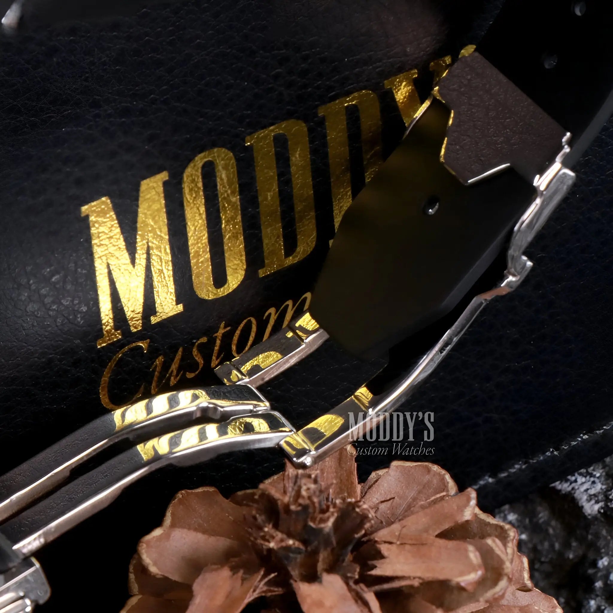 Hubleiko Big Bang Skeleton black leather strap with silver buckle