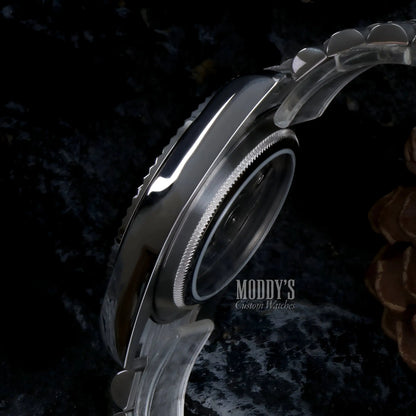 Seiko mod Datejust with NH35 automatic, mint green dial, textured bezel