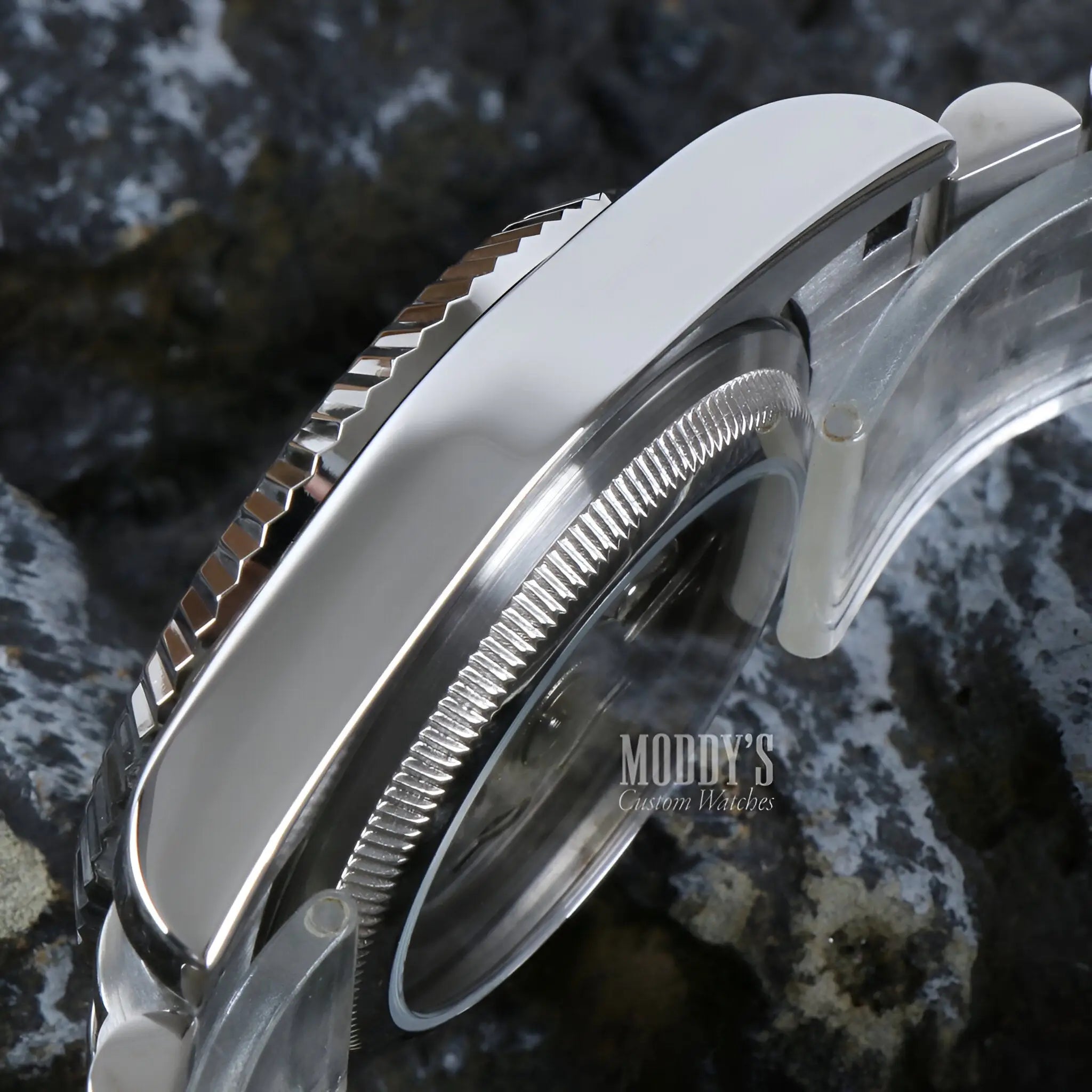 Seiko mod Datejust with NH35 automatic and iconic design