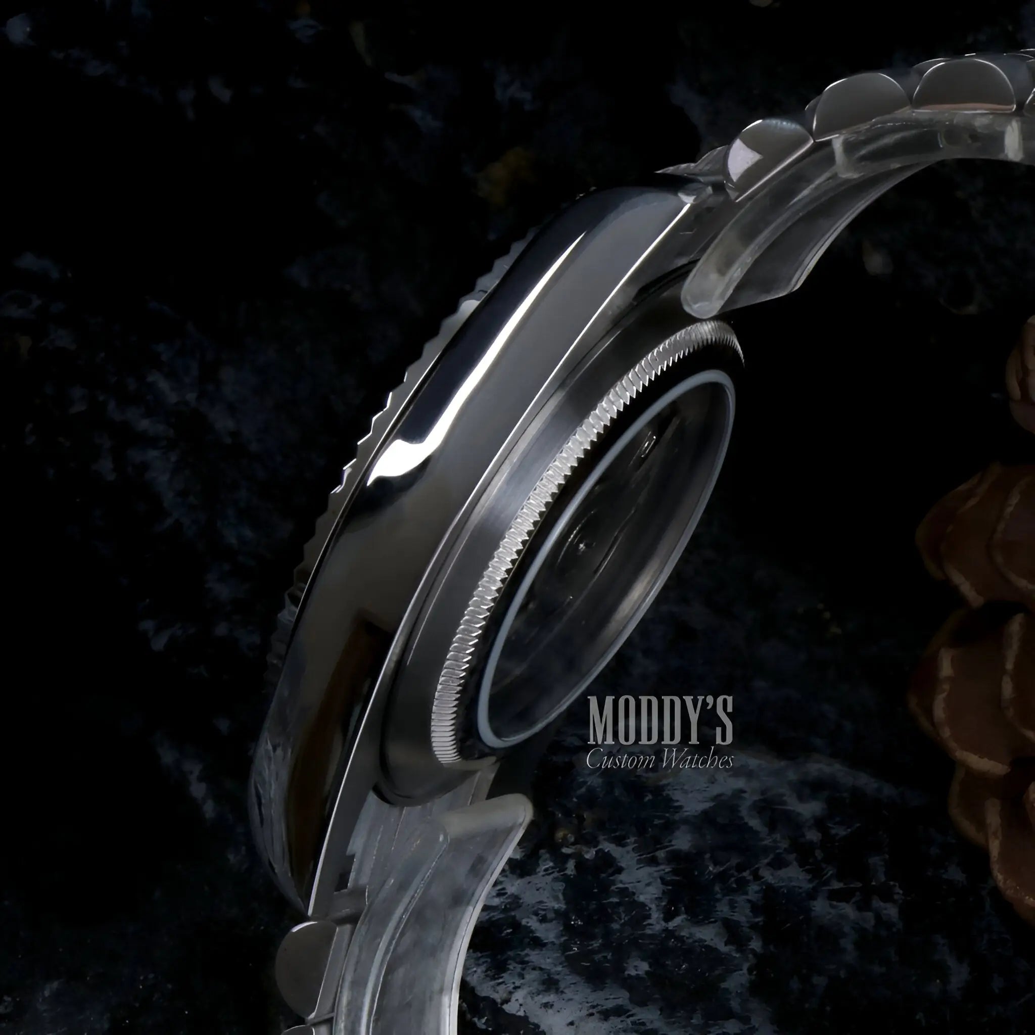 Seiko NH35 automatic stainless steel watch with black dial and silver accents