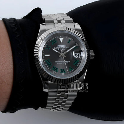 Seiko NH35 automatic watch in 316L stainless steel with green dial