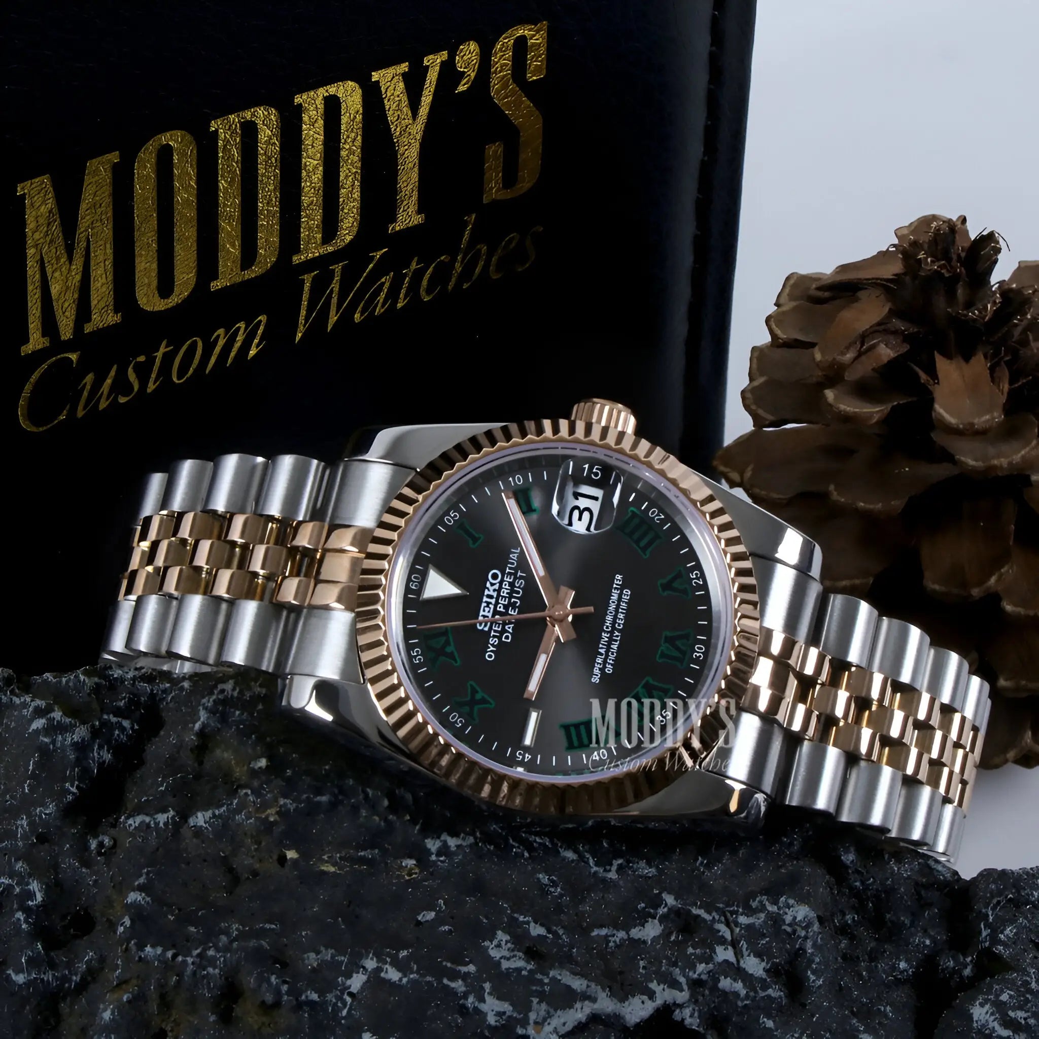 Seiko NH35 automatic two-tone 316L stainless steel watch with green dial