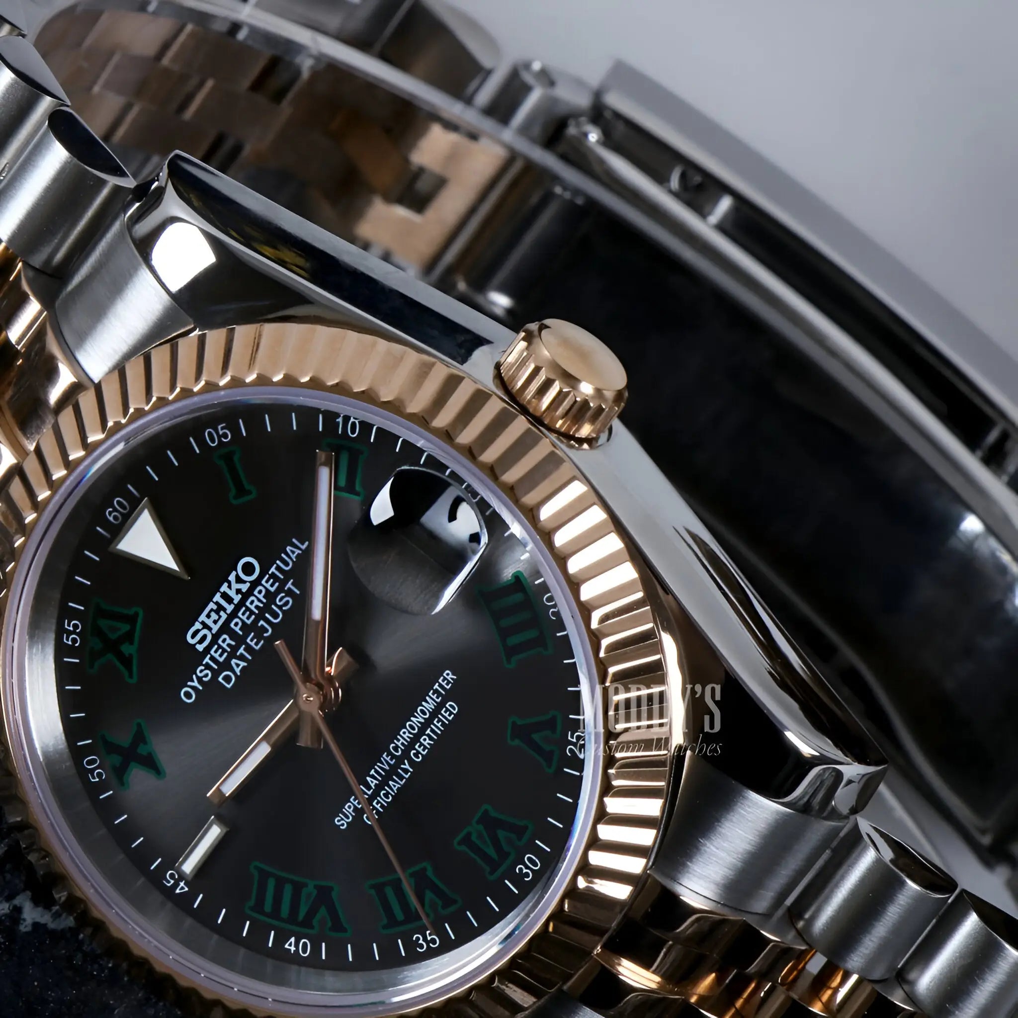 Seiko NH35 automatic two-tone watch with green dial, gold bezel, 316L steel bracelet