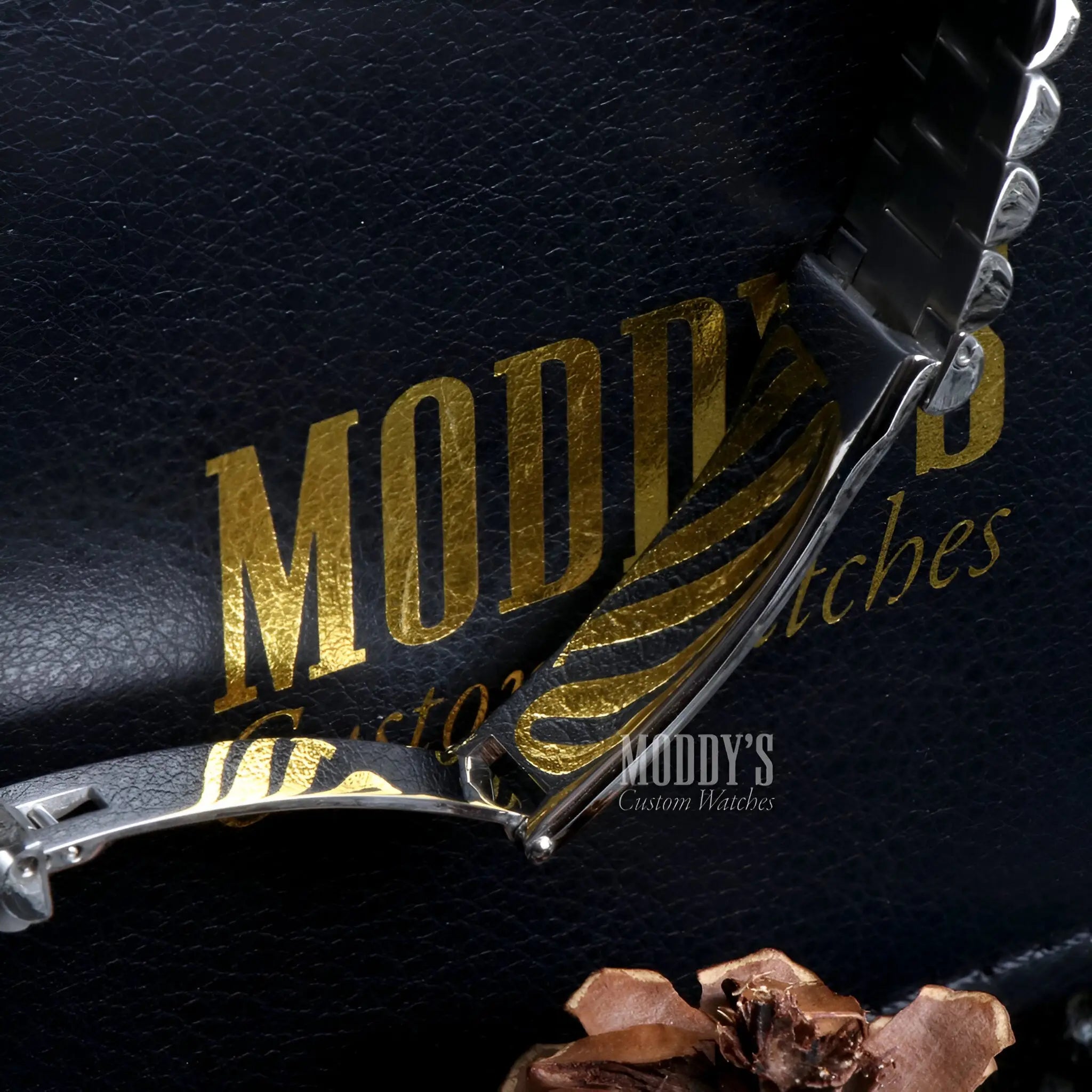 Seiko mod daydate classic black watch with 316L stainless steel band and automatic movement