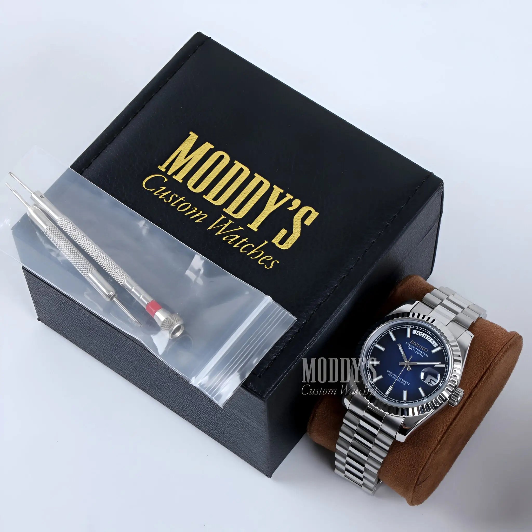 Seiko mod Datejust watch with blue dial, 316L stainless steel bracelet, automatic movement