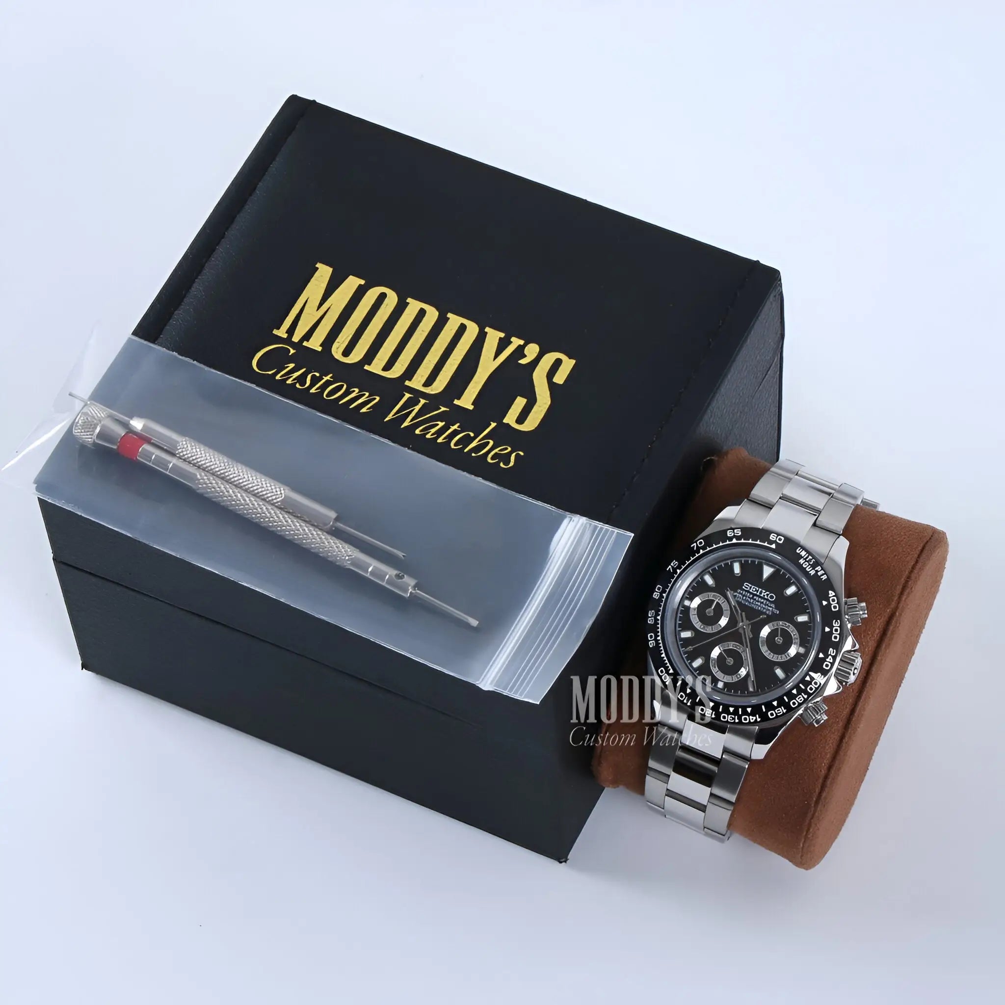 Seiko mod Daytona with black dial and silver bracelet, Seiko VK63 hybrid