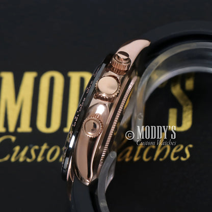 Seiko VK63 hybrid mod Daytona watch in gold and black with silicone strap