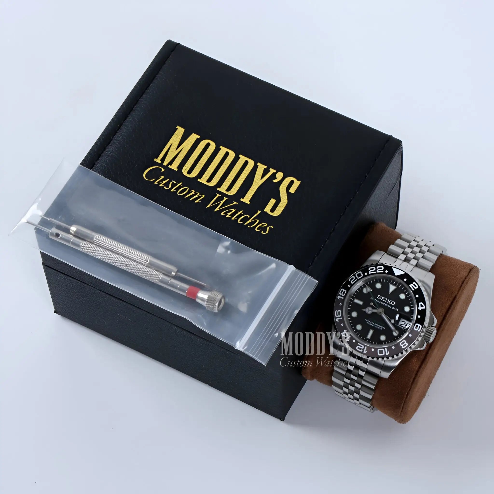 Seiko mod GMT with NH34 automatic movement, black dial, steel case