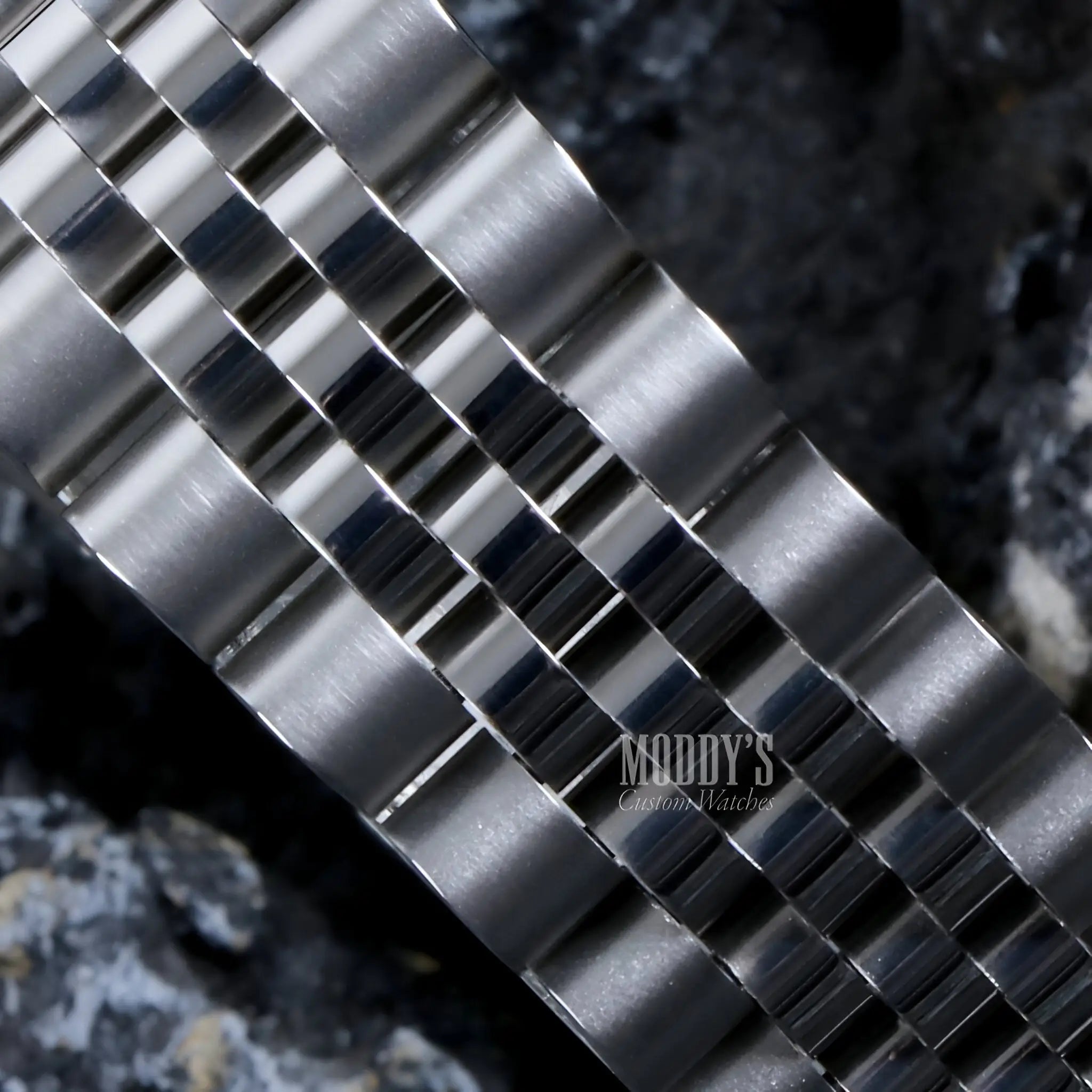 Seiko mod GMT with silver stainless steel band and black accents