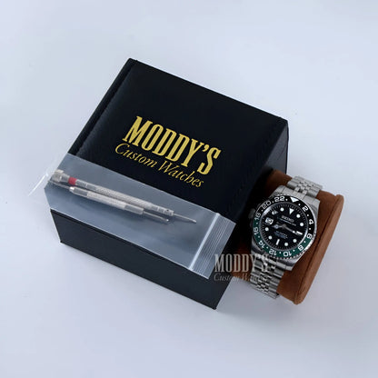 Seiko mod GMT with NH34 automatic movement and green black dial