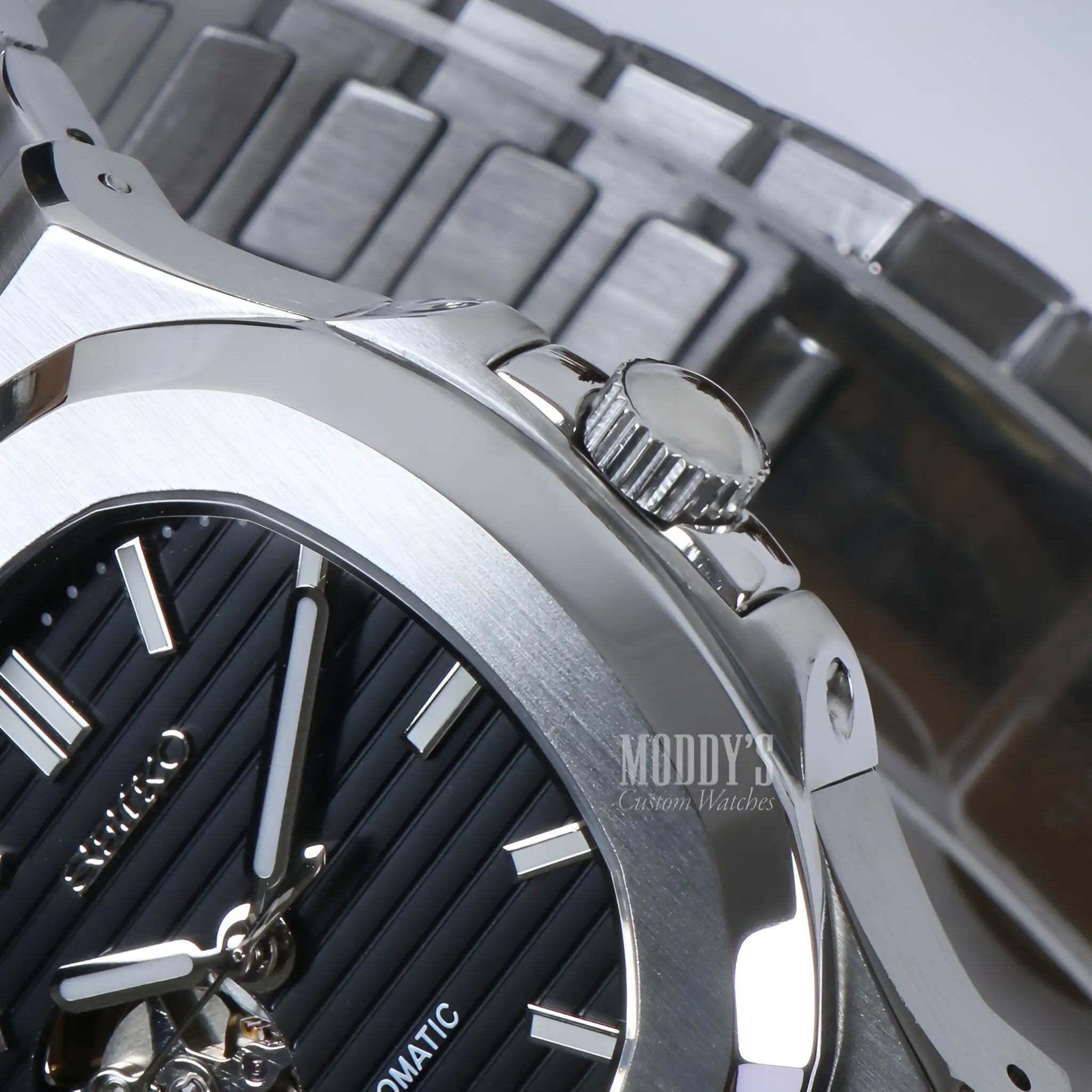 Seiko NH38 automatic mod Nautilus with black dial and 904L steel case