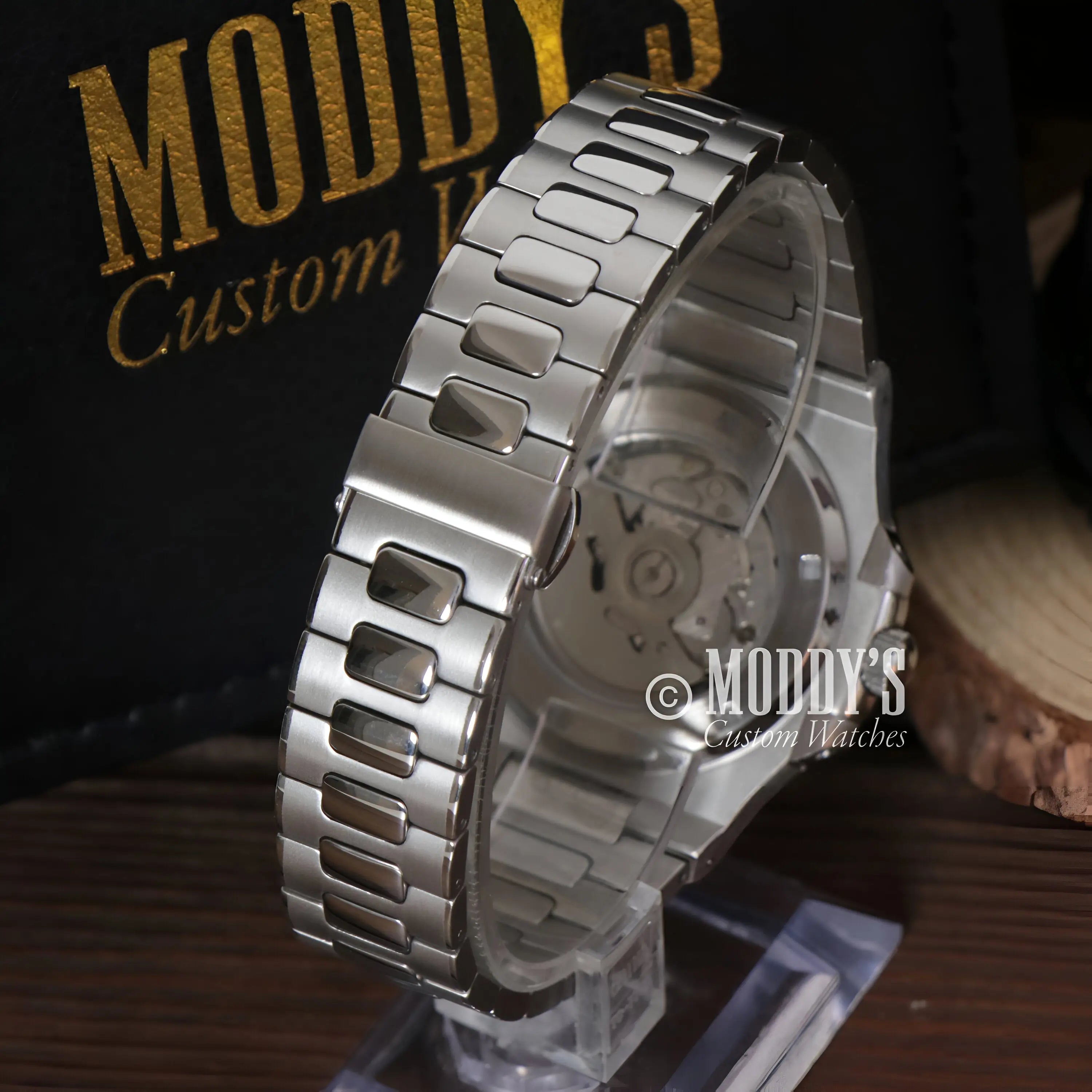 Polished stainless steel band for Seiko mod Nautilus with NH35 automatic