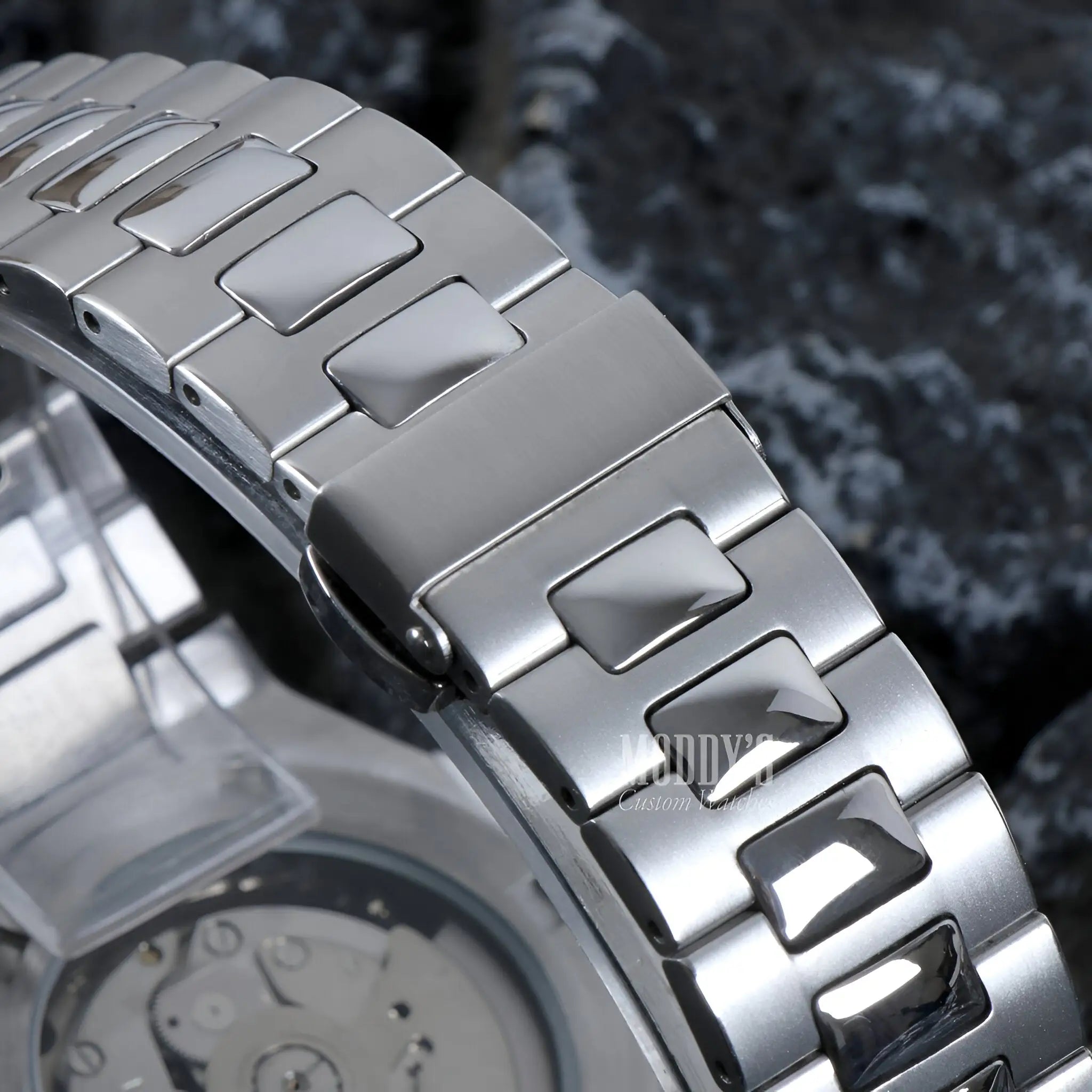 Nautiko Metallic Green Seiko mod Nautilus 904L stainless steel band