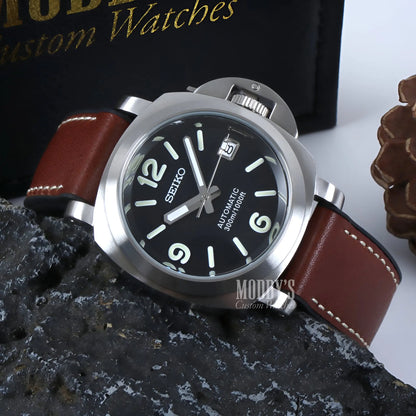 Seiko NH35 automatic watch with brown leather strap and black dial