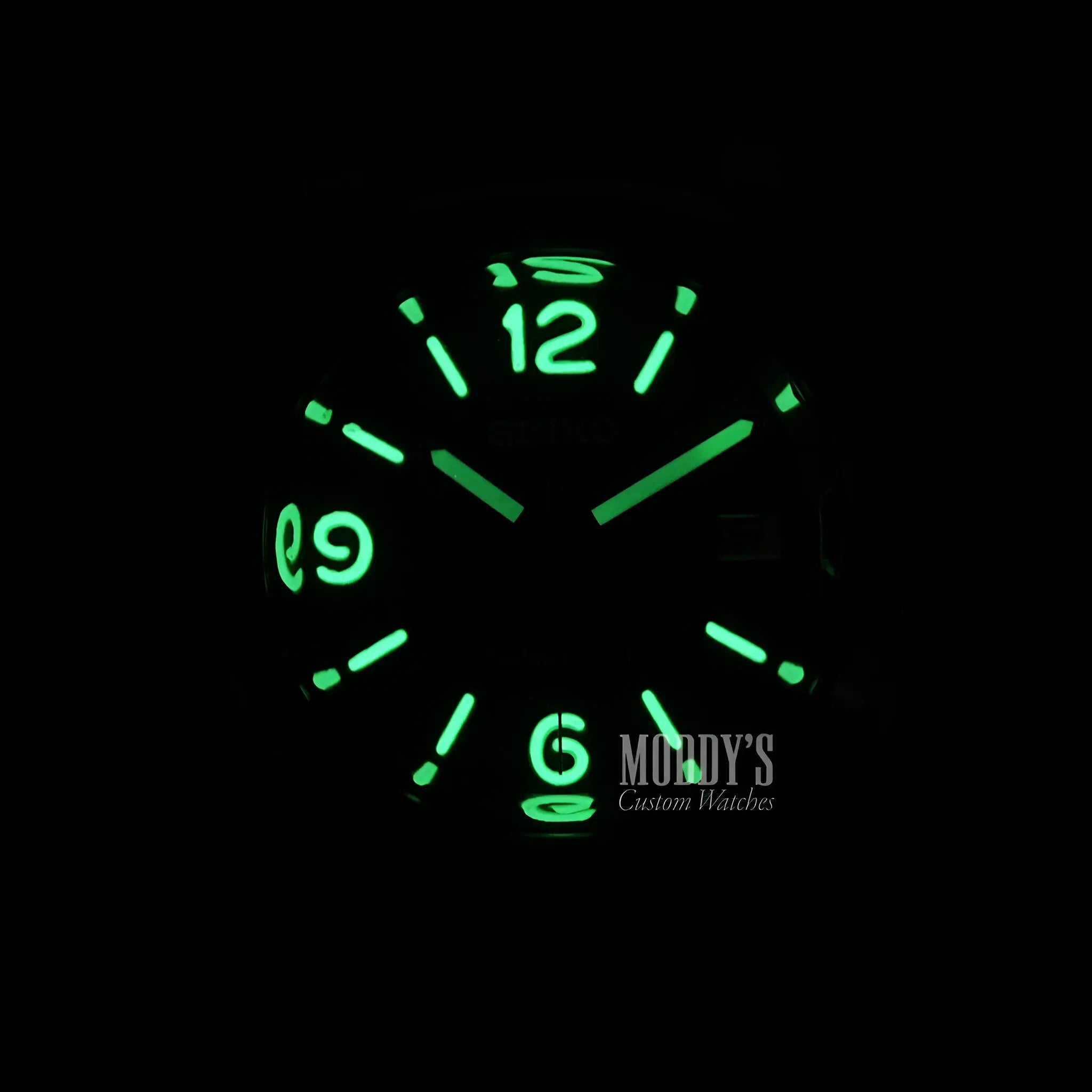 Paneiko Black Rubber watch with Seiko NH35 automatic green glow hands