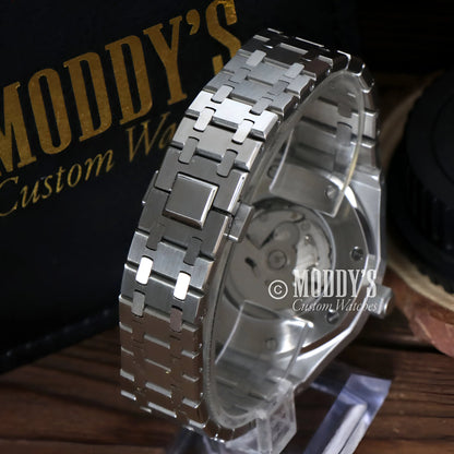 Royal Seikoak Black with silver stainless steel watch band, Seiko NH35 automatic, water resistance