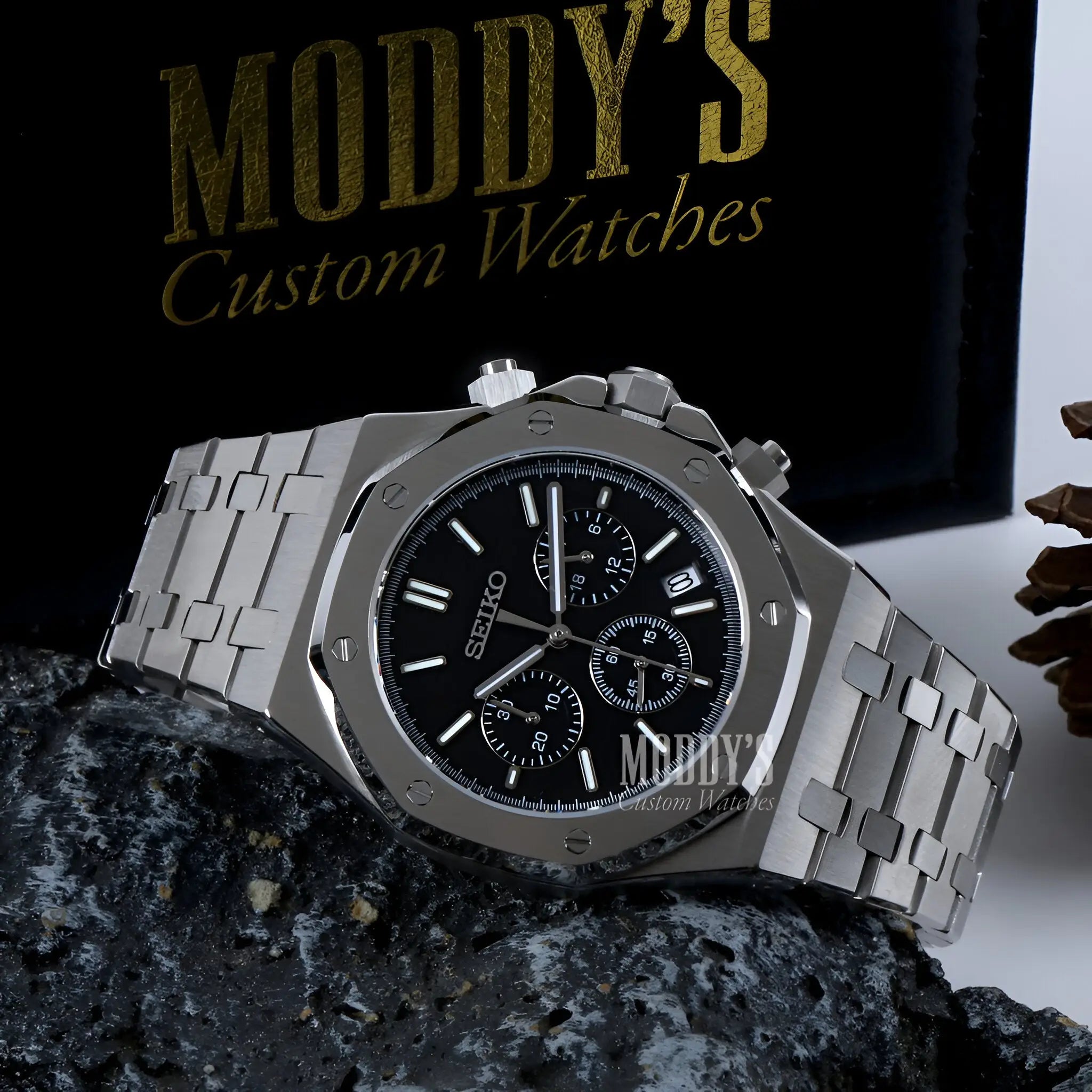 Royal Seikoak Chrono Black watch with Seiko VK63 hybrid movement