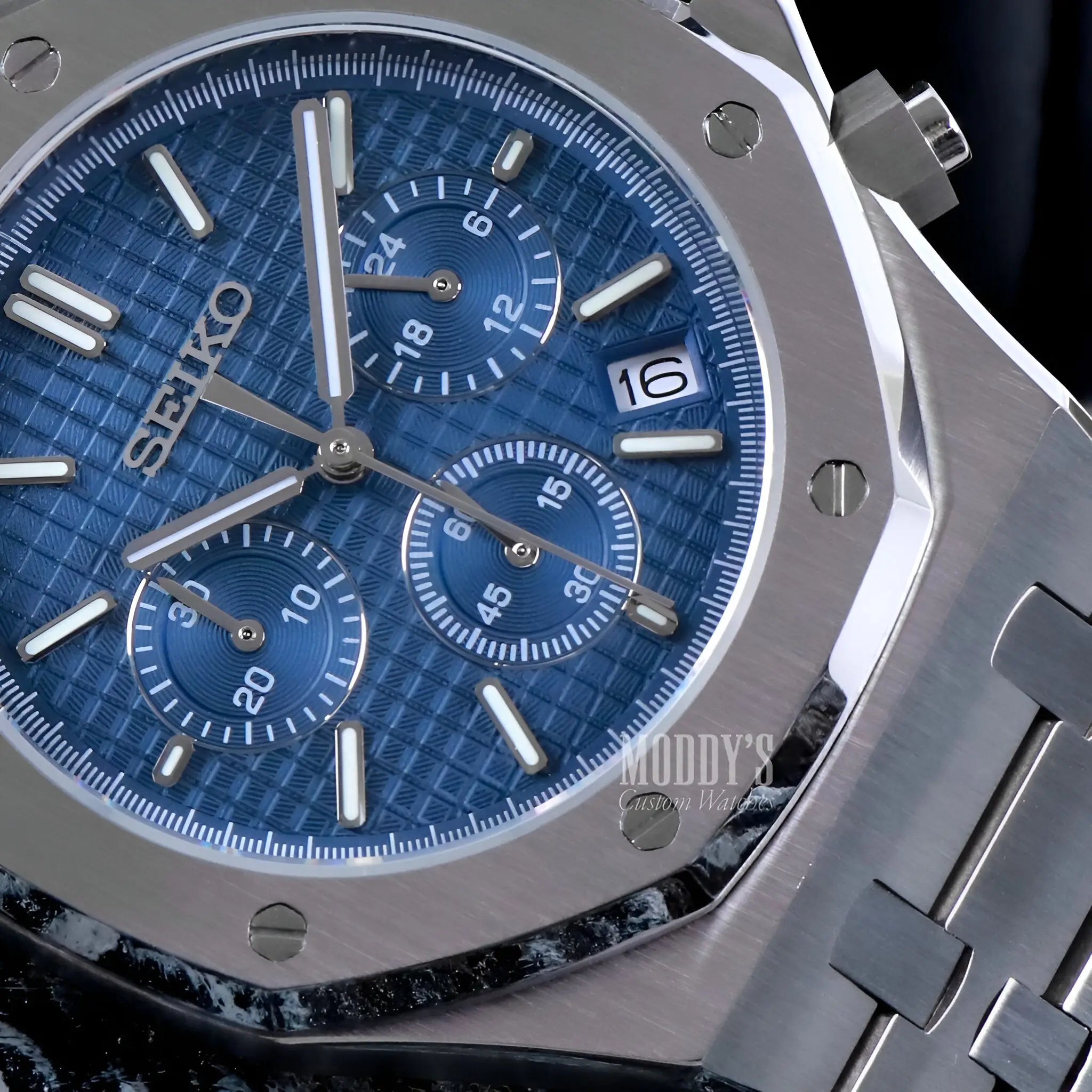 Royal Seikoak Chrono Blue watch with blue dial and steel bracelet