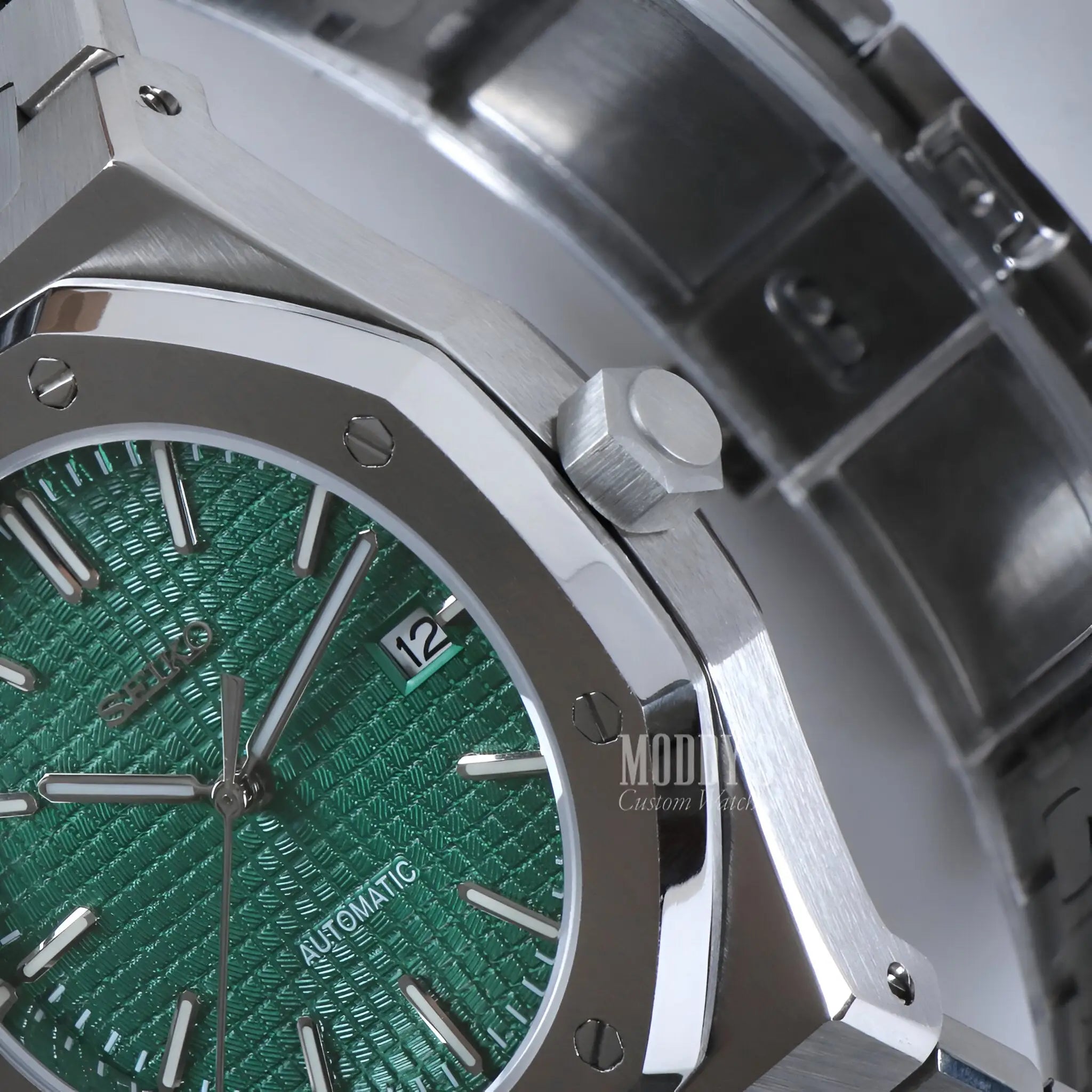 Royal Oak mod Seiko NH35 automatic green dial watch
