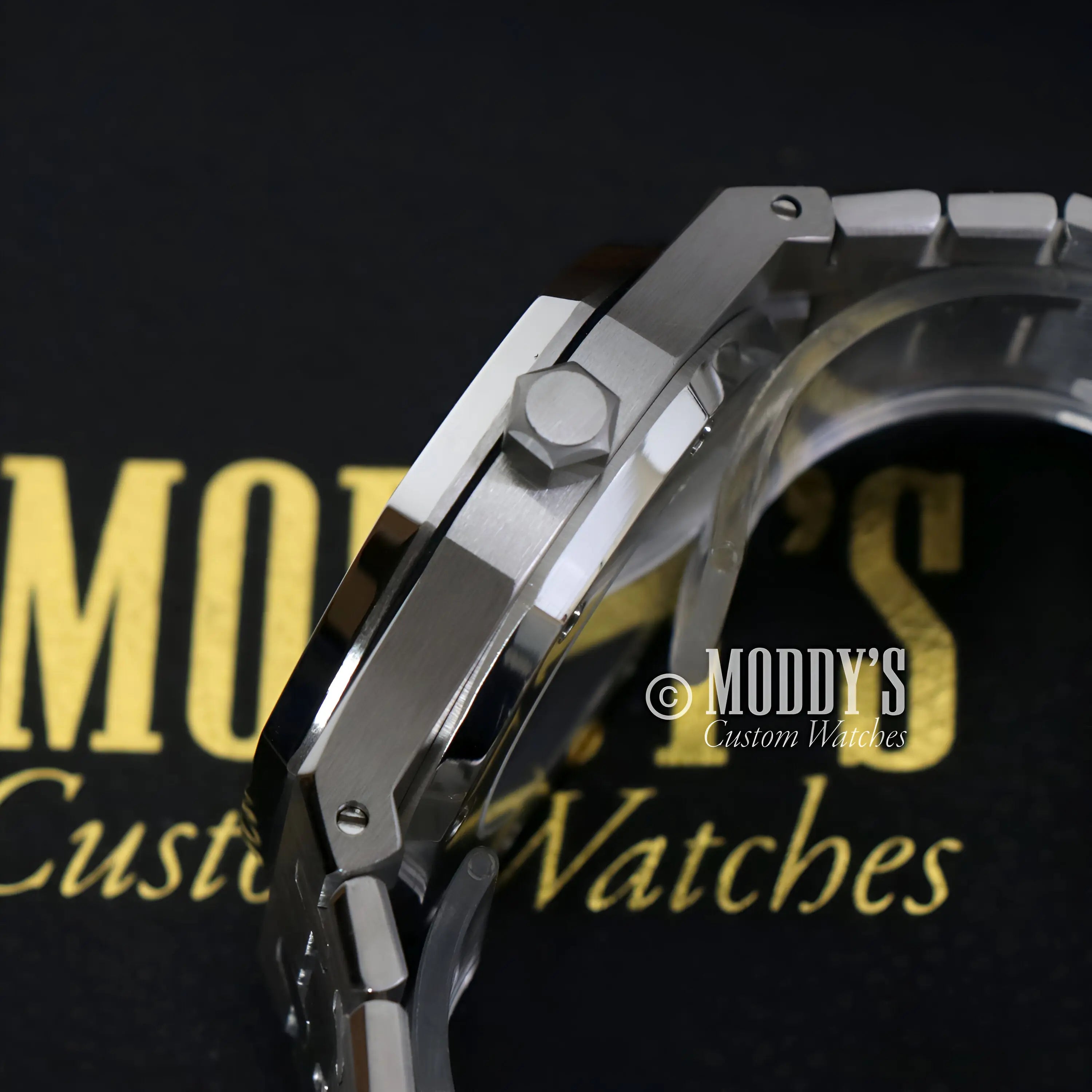 Royal Seikoak Olive Green with Seiko NH35 Automatic stainless steel band