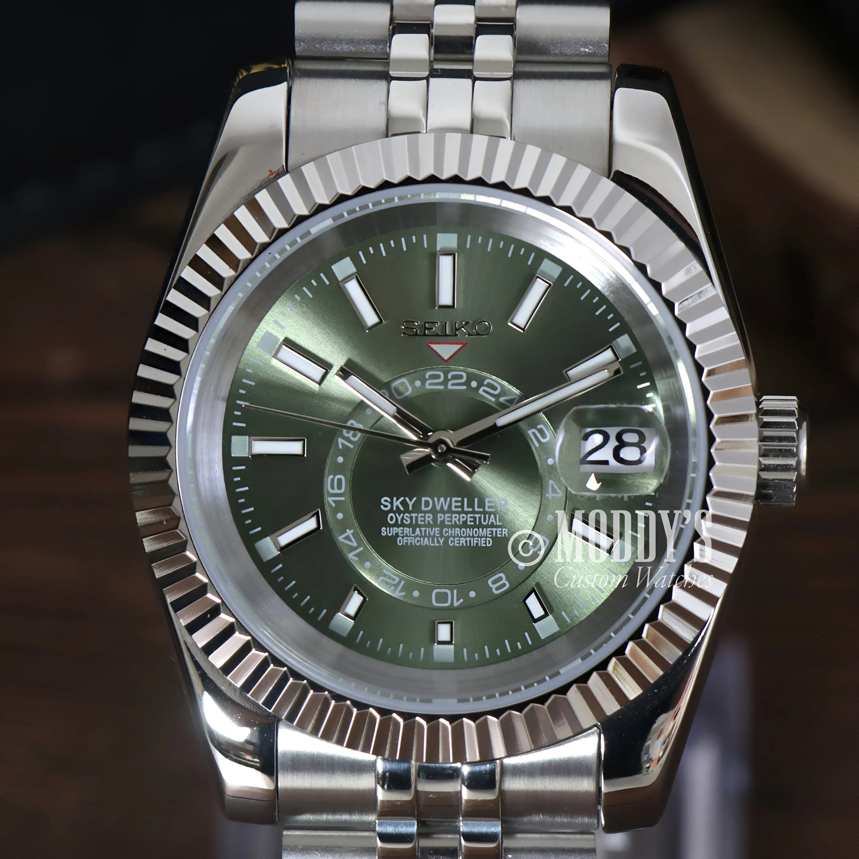 Seikojust Sky Dweller 316L stainless steel watch with green dial