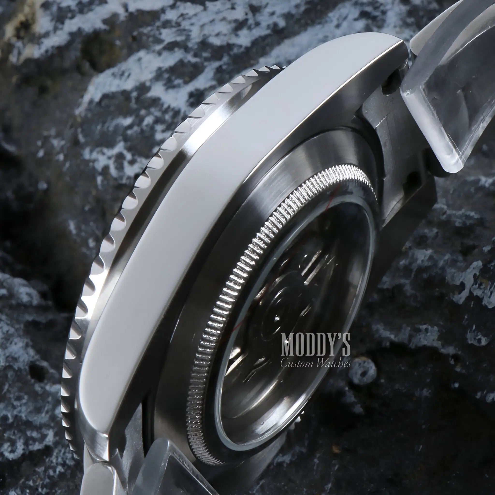 Seiko mod Submariner with NH35 automatic movement, silver steel and black bezel