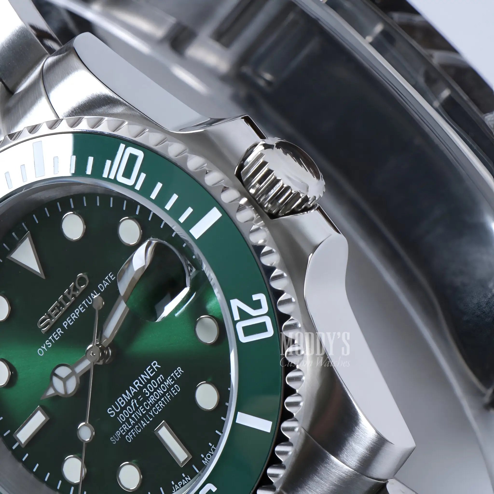 Green Seiko mod Submariner watch with NH35 automatic and stainless steel case