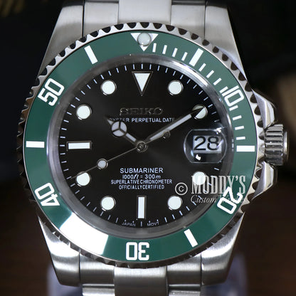 Seiko mod Submariner with NH35 automatic, black dial, green bezel