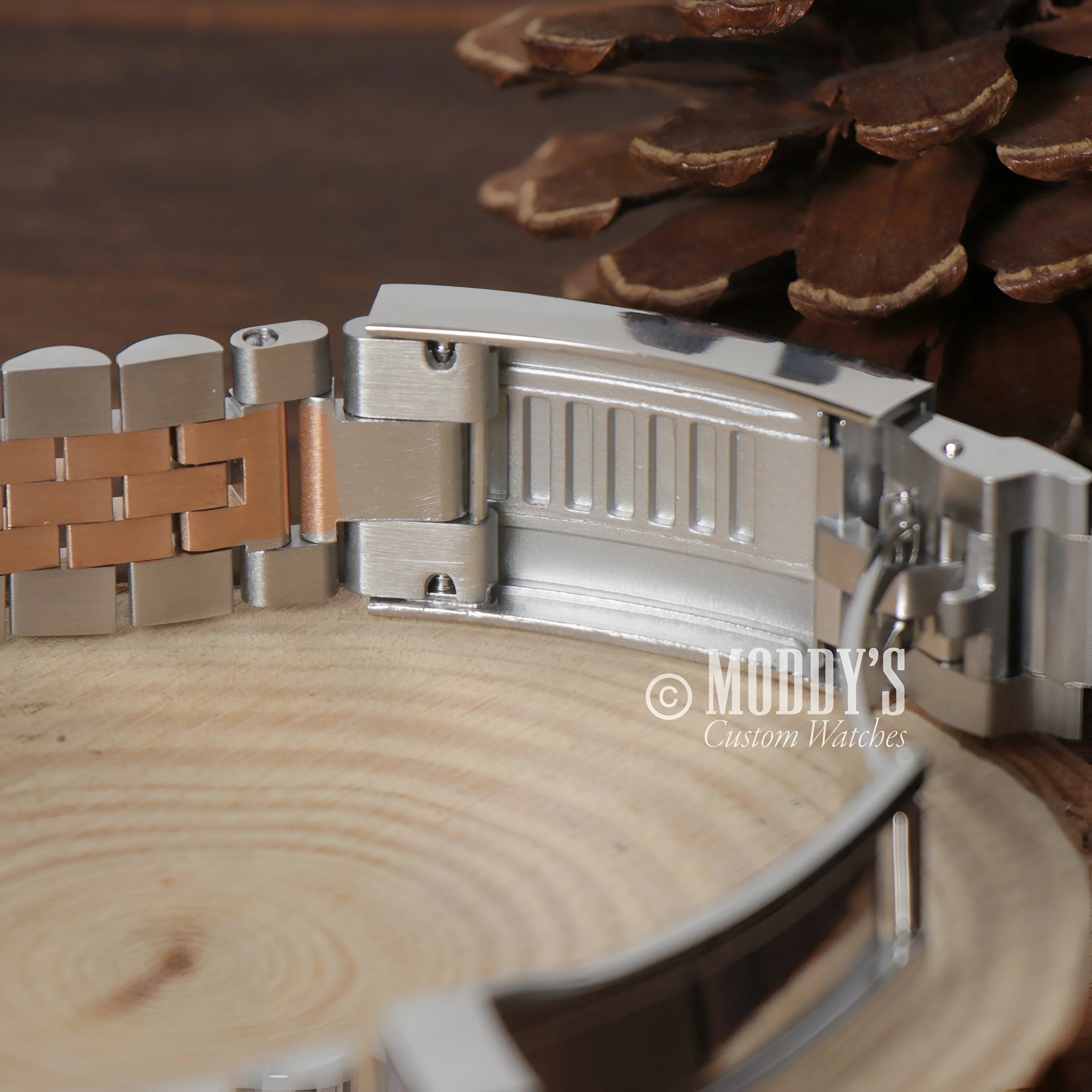 Metal watch bracelet with deployant clasp for Seiko Mod GMT Rootbeer