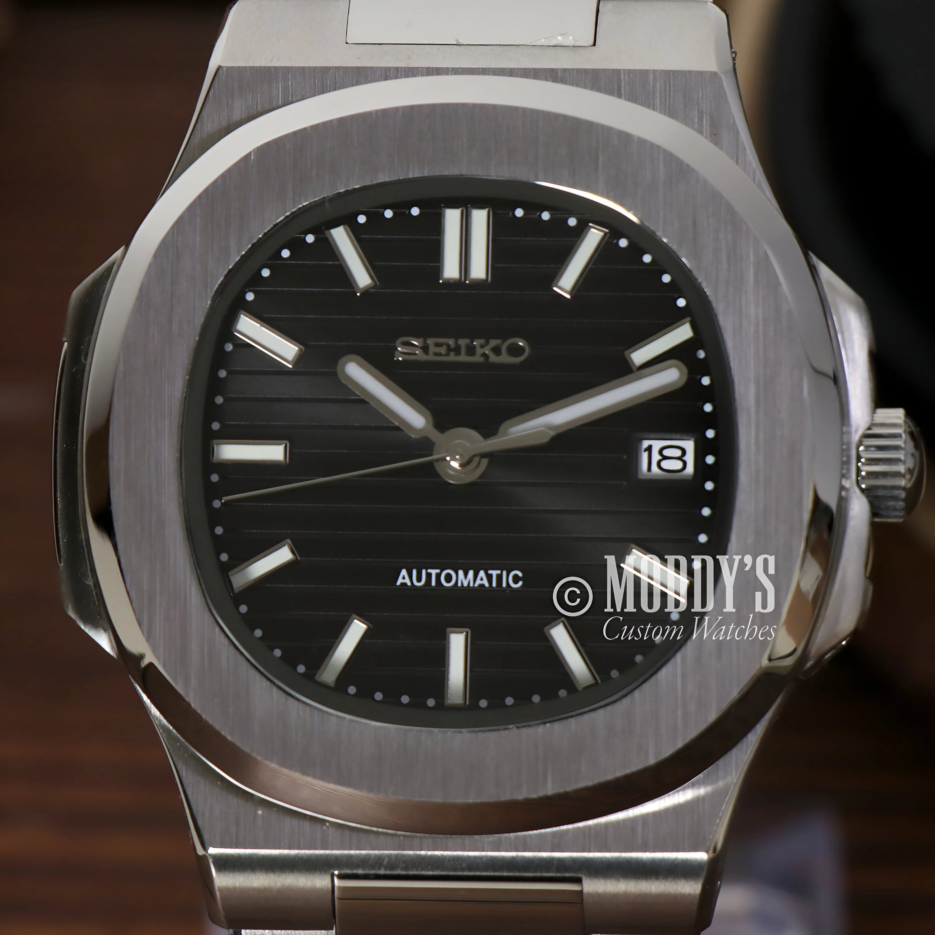 Stainless steel Seiko automatic watch Nautiko Black with octagonal design and black dial