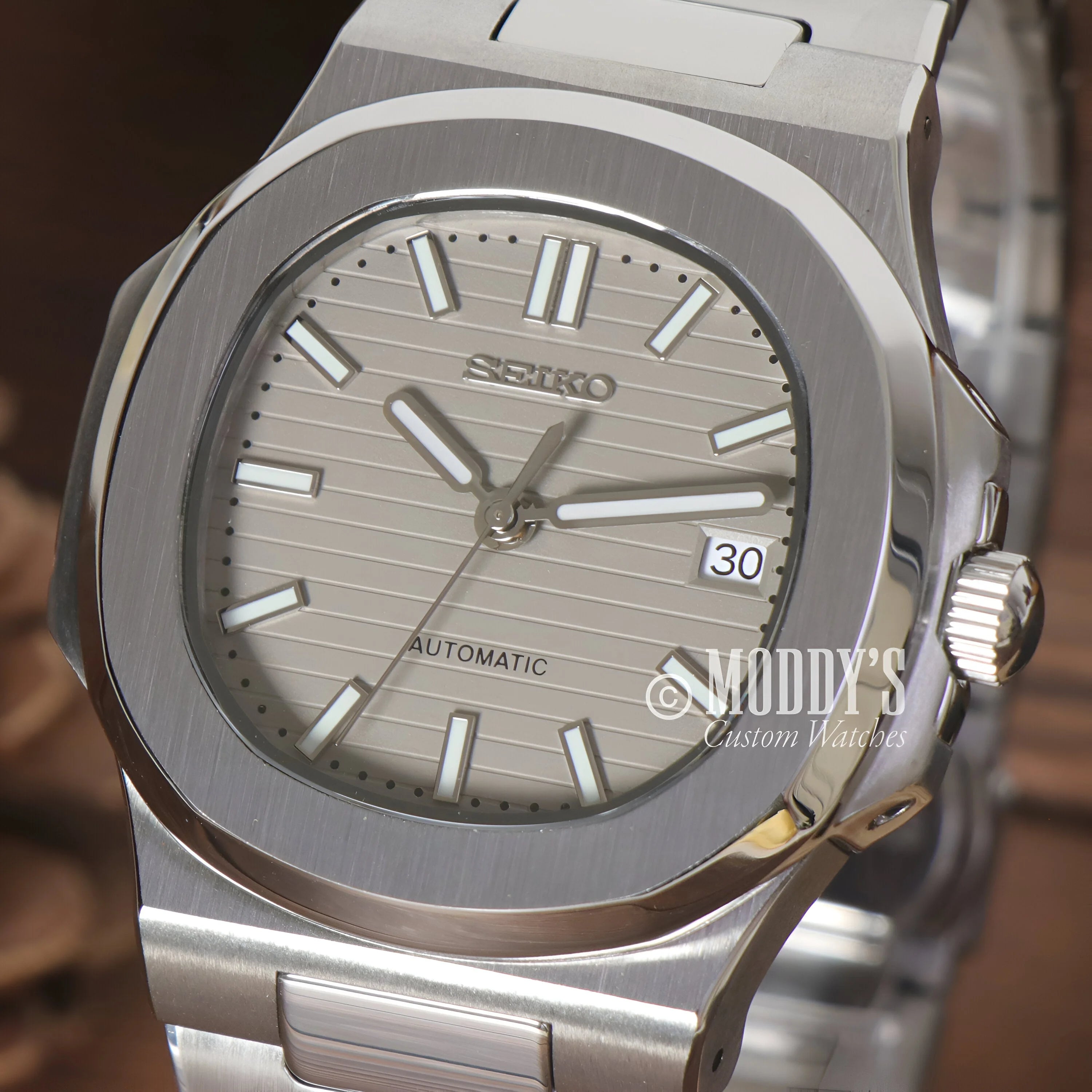 Seiko Automatic Watch with Silver Case and Striped Dial in Nautiko Cream Mod Nautilus