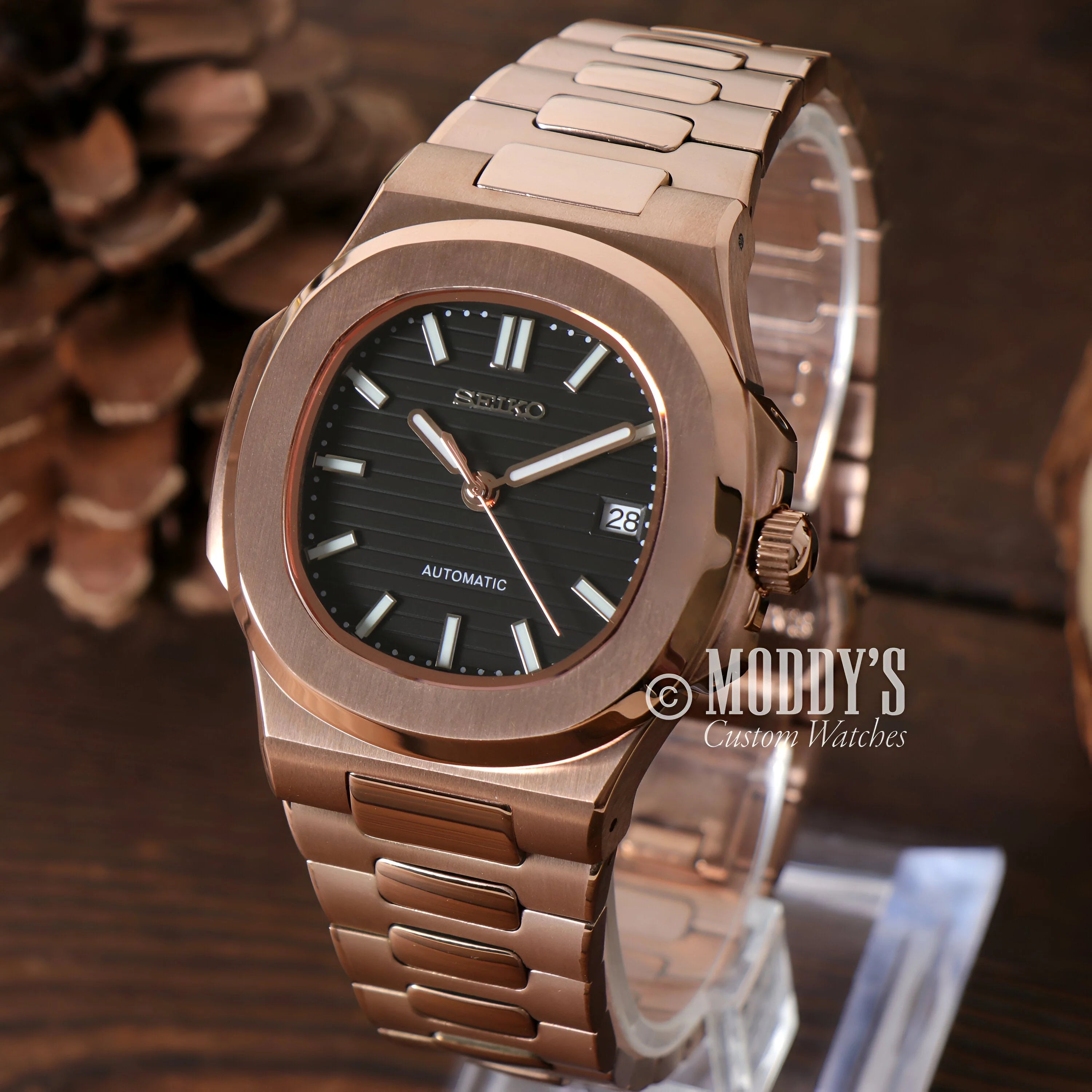 Rose gold automatic watch Nautiko Rose Gold Black with dark green dial and bracelet