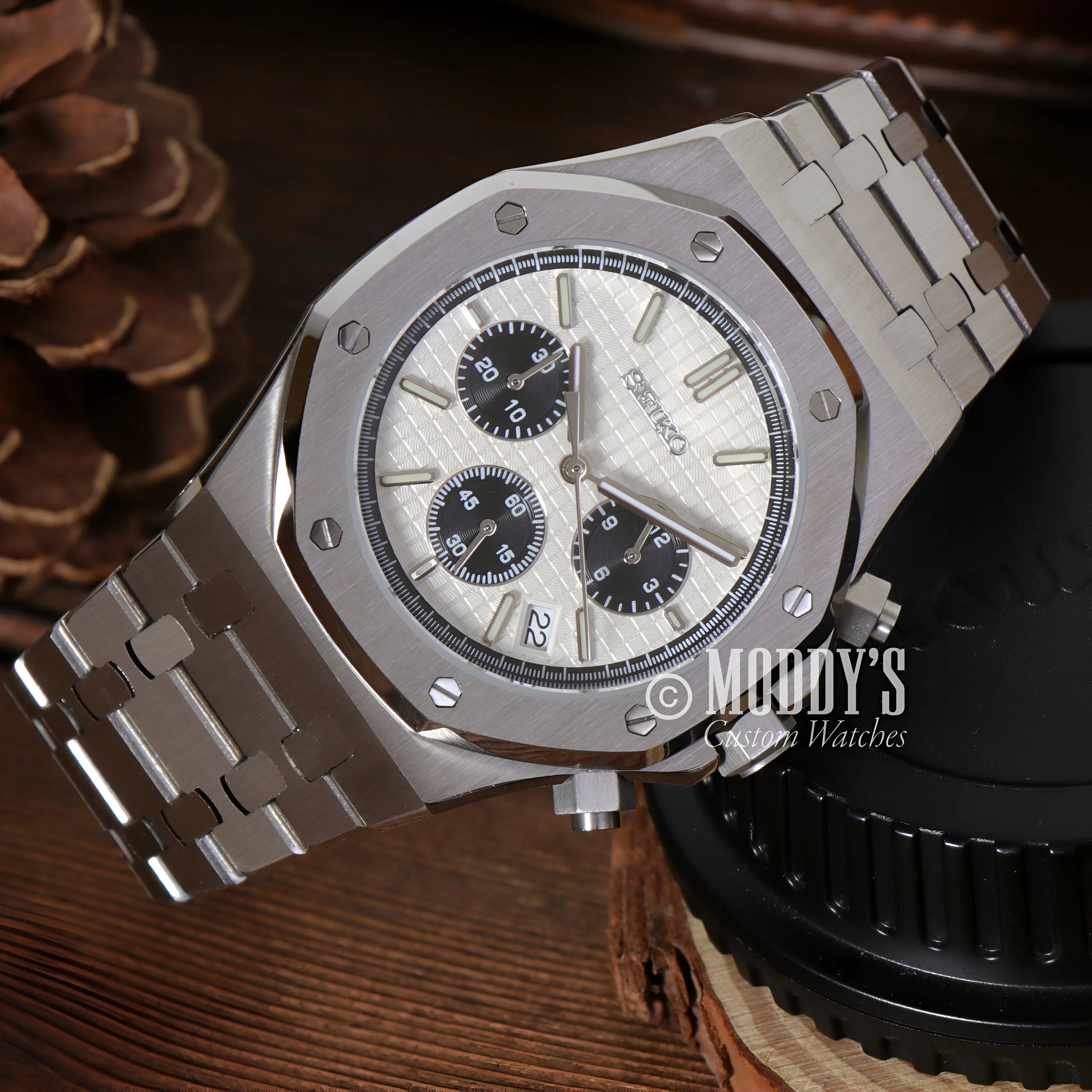 Royal Oak Seiko Mod Santos-style Luxury Chronograph Wristwatch With Octagonal Bezel