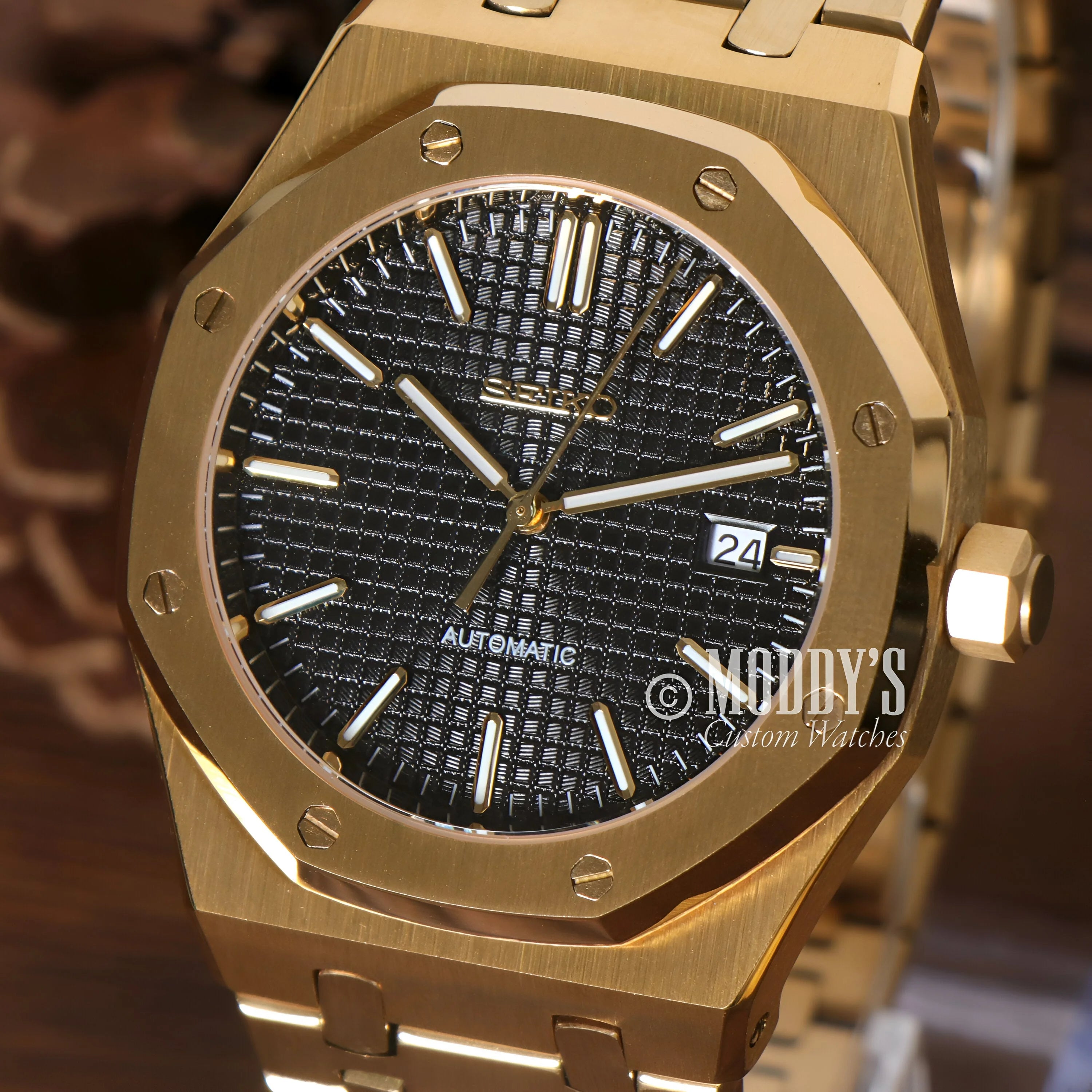 Luxury Gold Audemars Piguet Royal Oak Watch with Black Textured Dial, Royal Seikoak Black