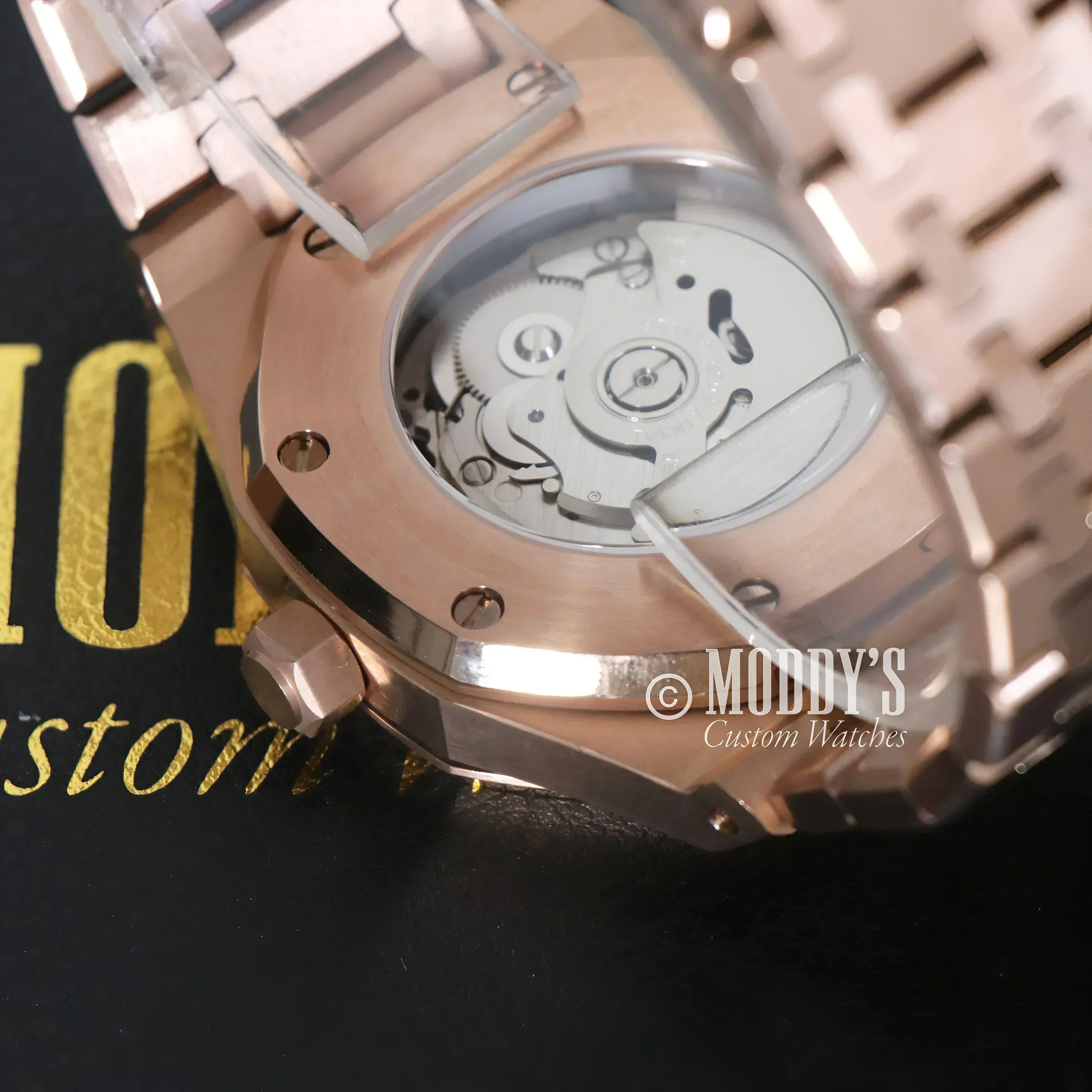 Rose Gold Automatic Wristwatch from Royal Seikoak featuring Seiko NH35 Automatic movement