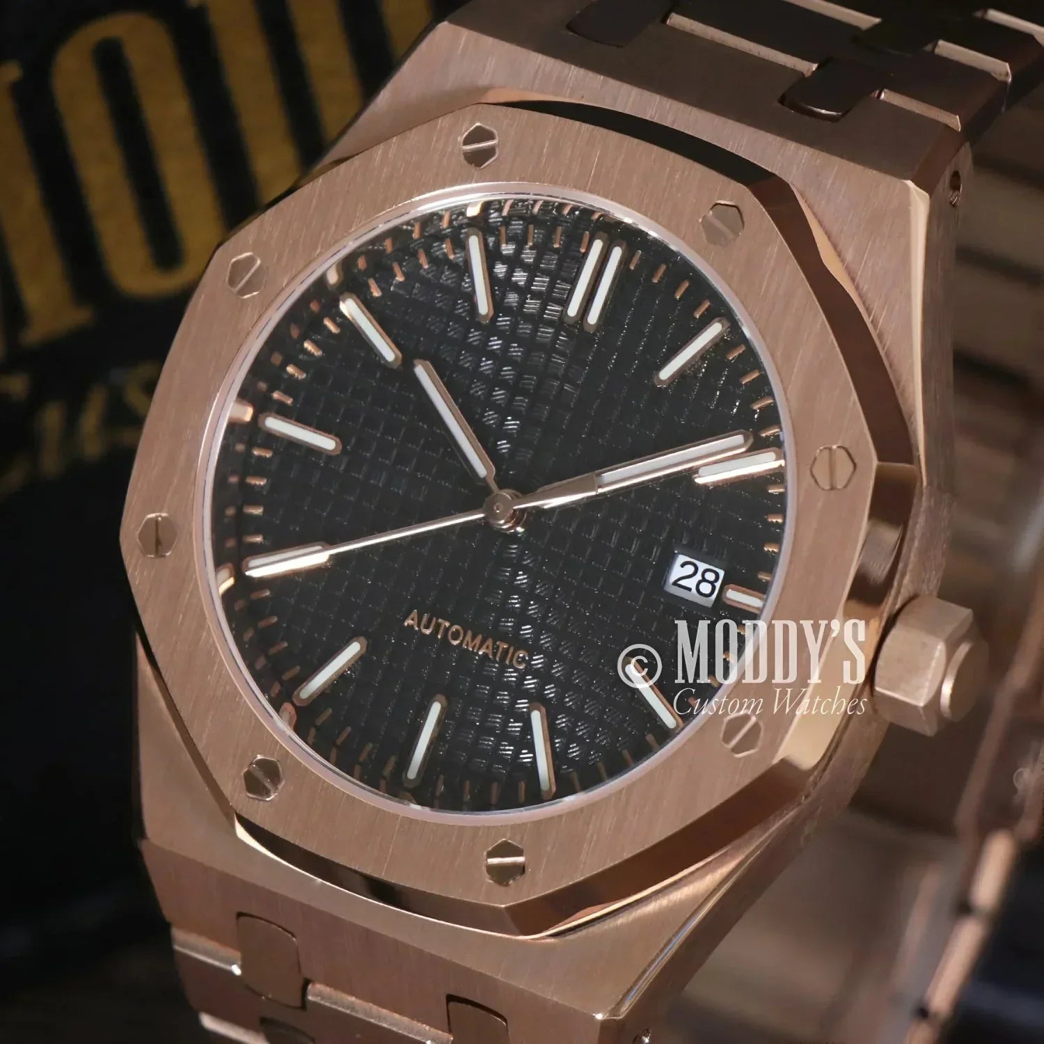 Rose Gold Wristwatch from Seiko Mod Royal featuring Seiko NH35 Automatic movement
