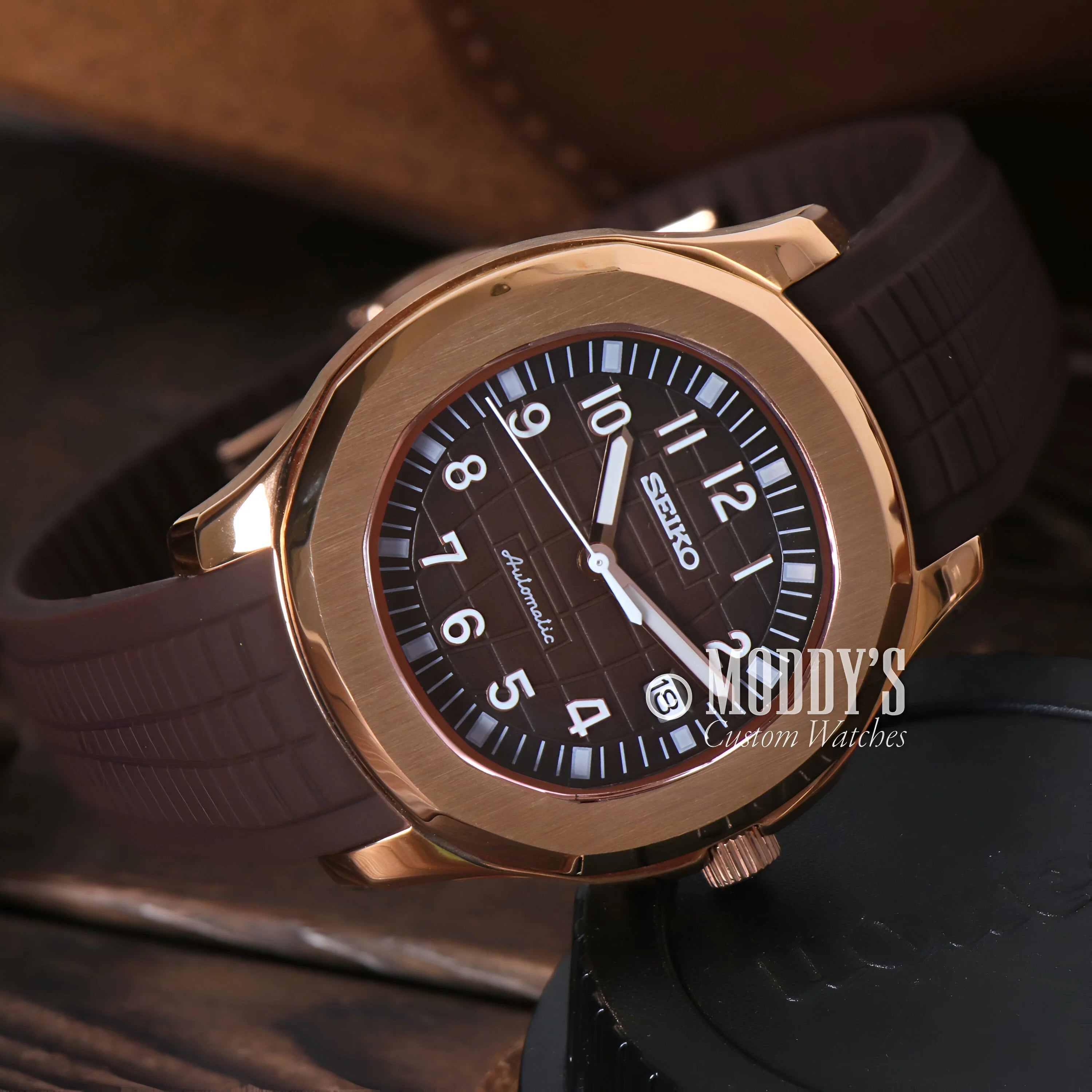 Seiko Mod: Gold-toned Seiko Watch, Brown Dial, Rubber Strap - Seikonaut Brown (rose Gold)