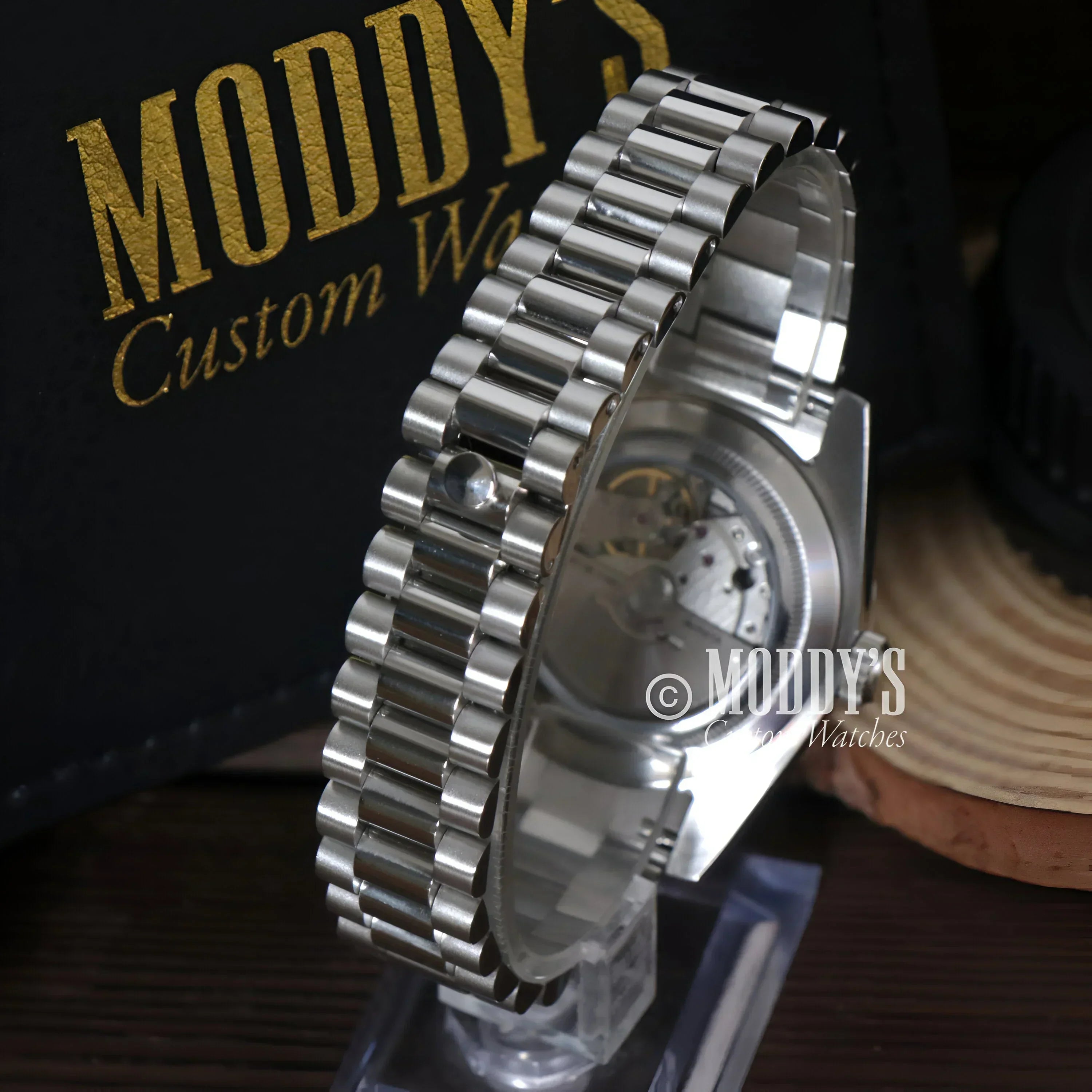 Silver Seiko Mod wristwatch with a 316L stainless steel band and Daydate Arabic Deep Grey face