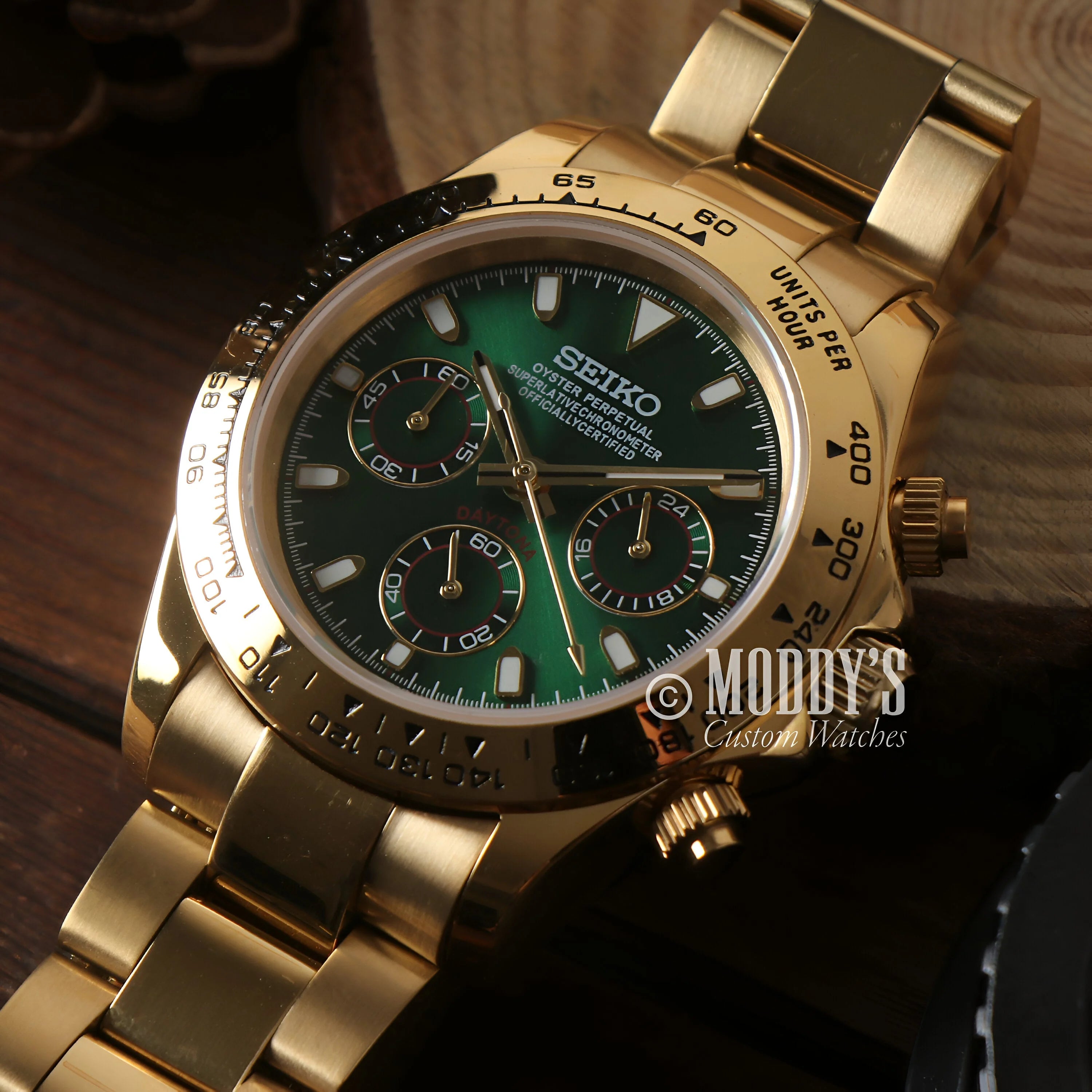 Seitona Gold - Green: Seiko Mod Daytona Gold Watch With Green Dial And Chronograph Subdials