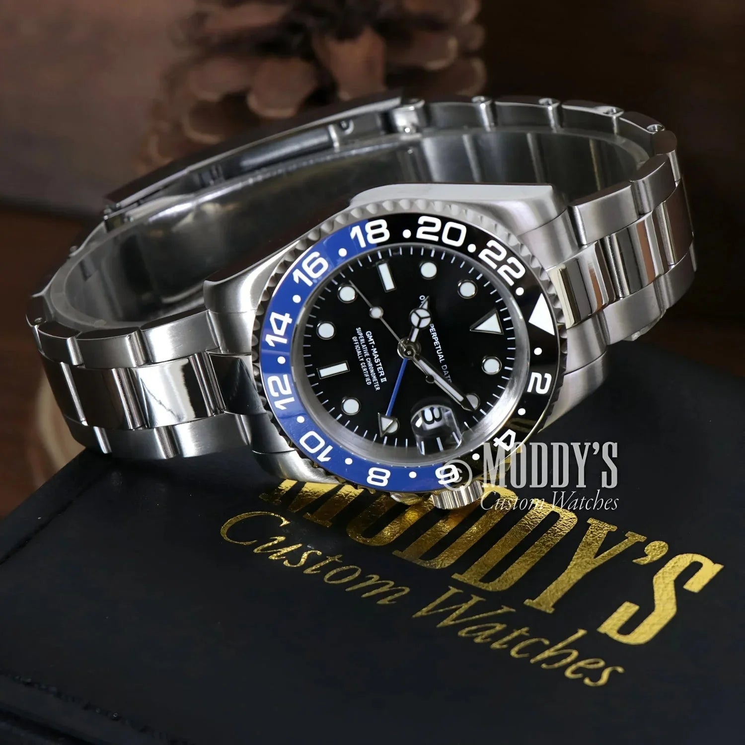 Stainless steel GMT wristwatch GMTeiko Batman with Seiko NH34 automatic movement